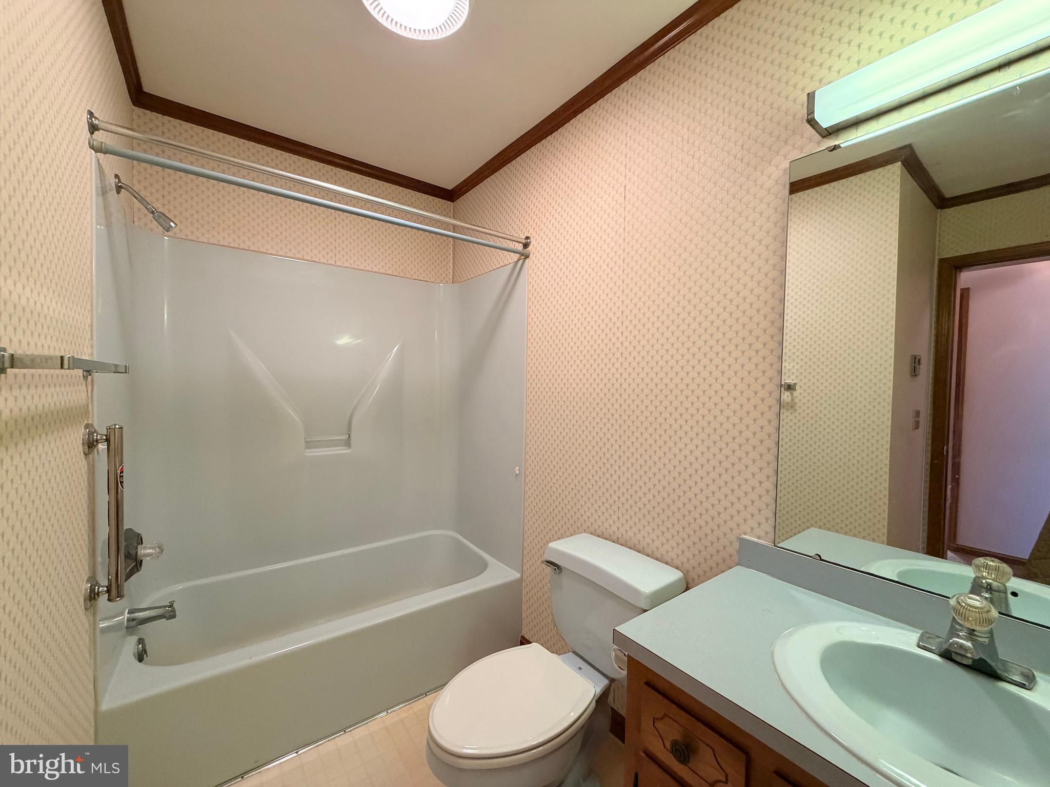 BANKS HARBOR RETREAT - Residential