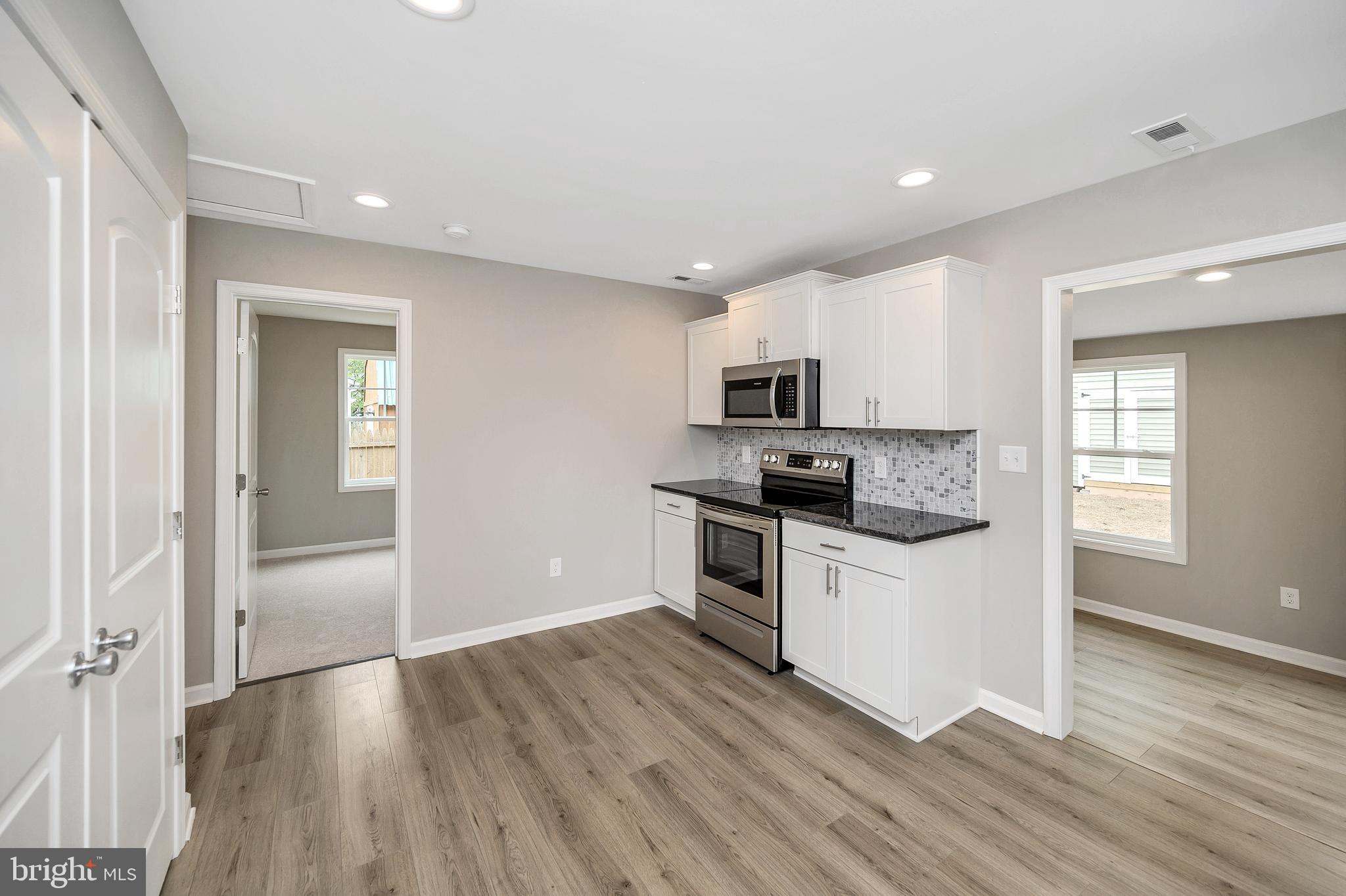 SYLVANIA HEIGHTS - Residential