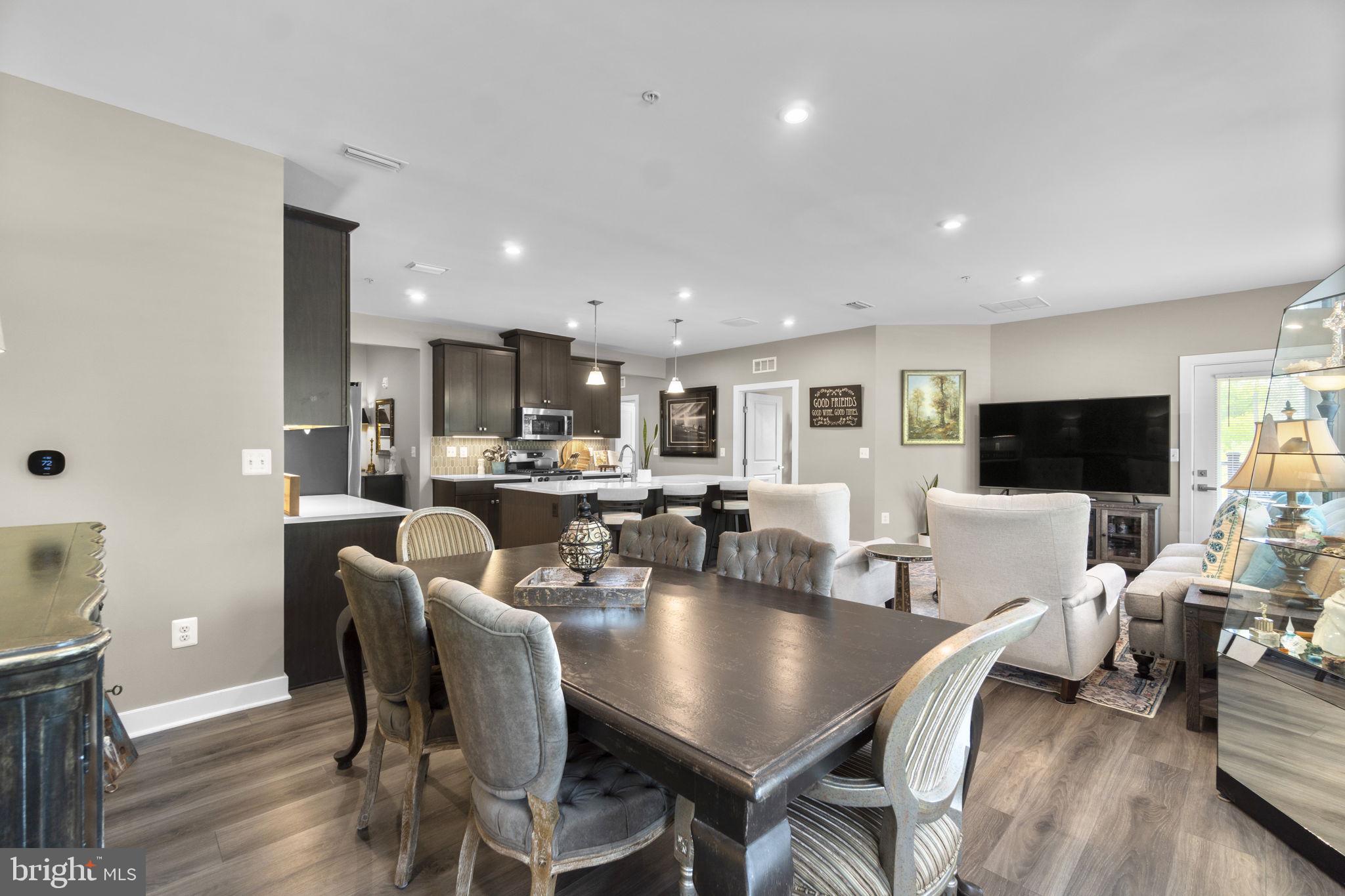 TURF VALLEY - Residential