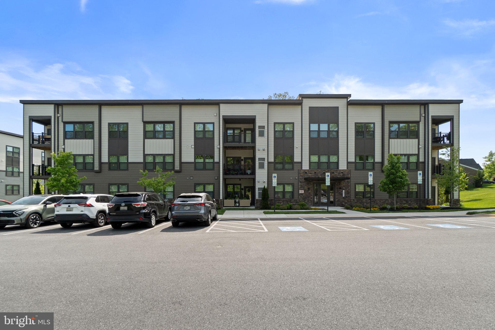 TURF VALLEY - Residential