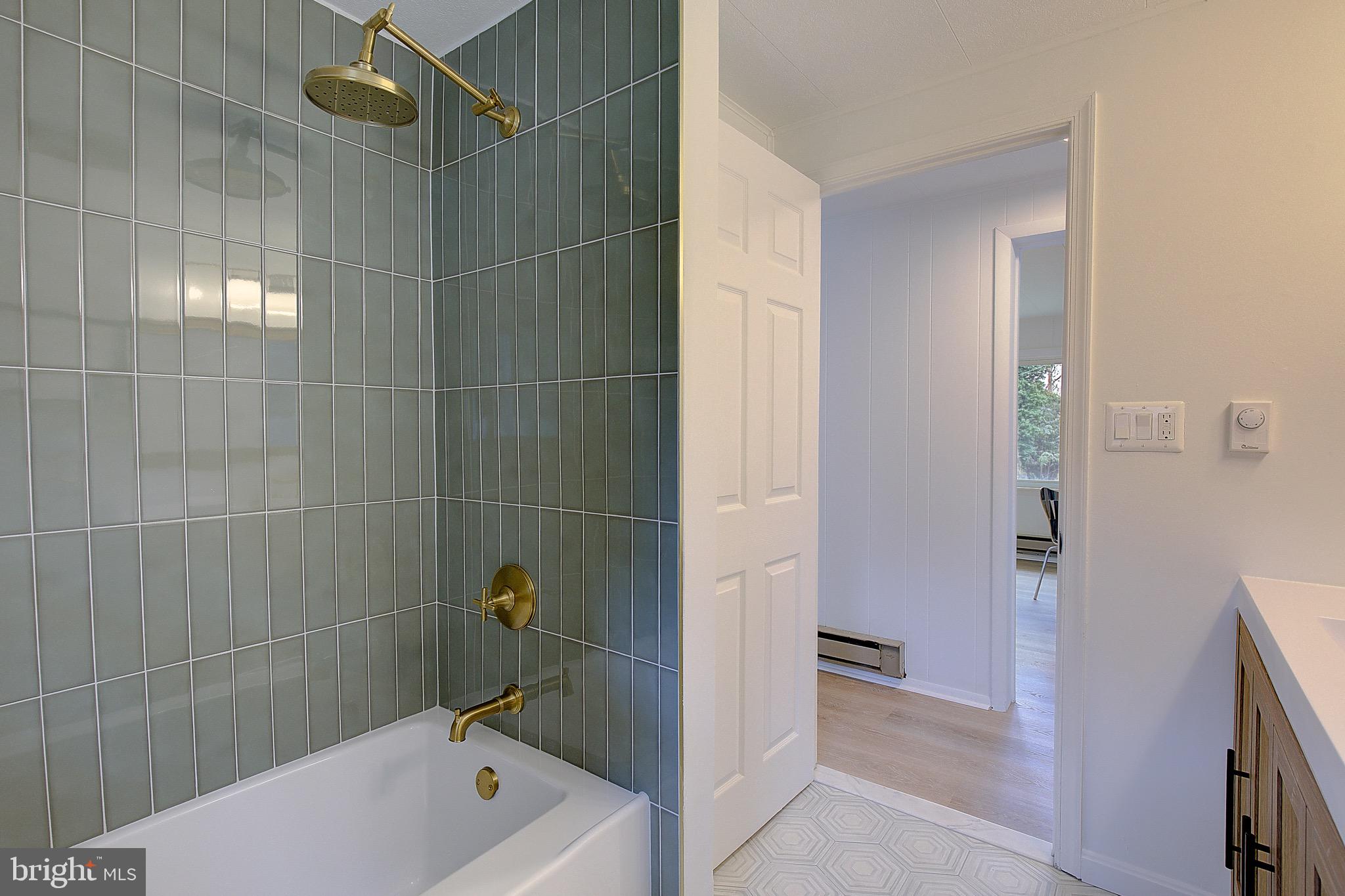 CALVERT BEACH ESTATES - Residential