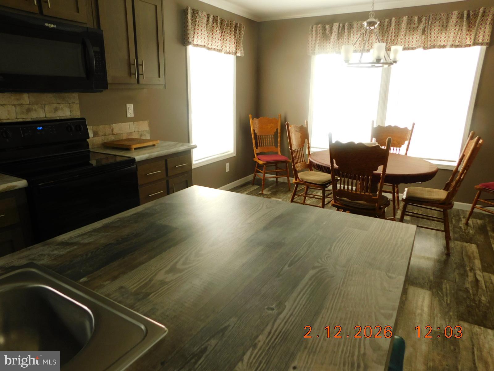 CHESTNUT POINT ESTATES & MARINA - Residential