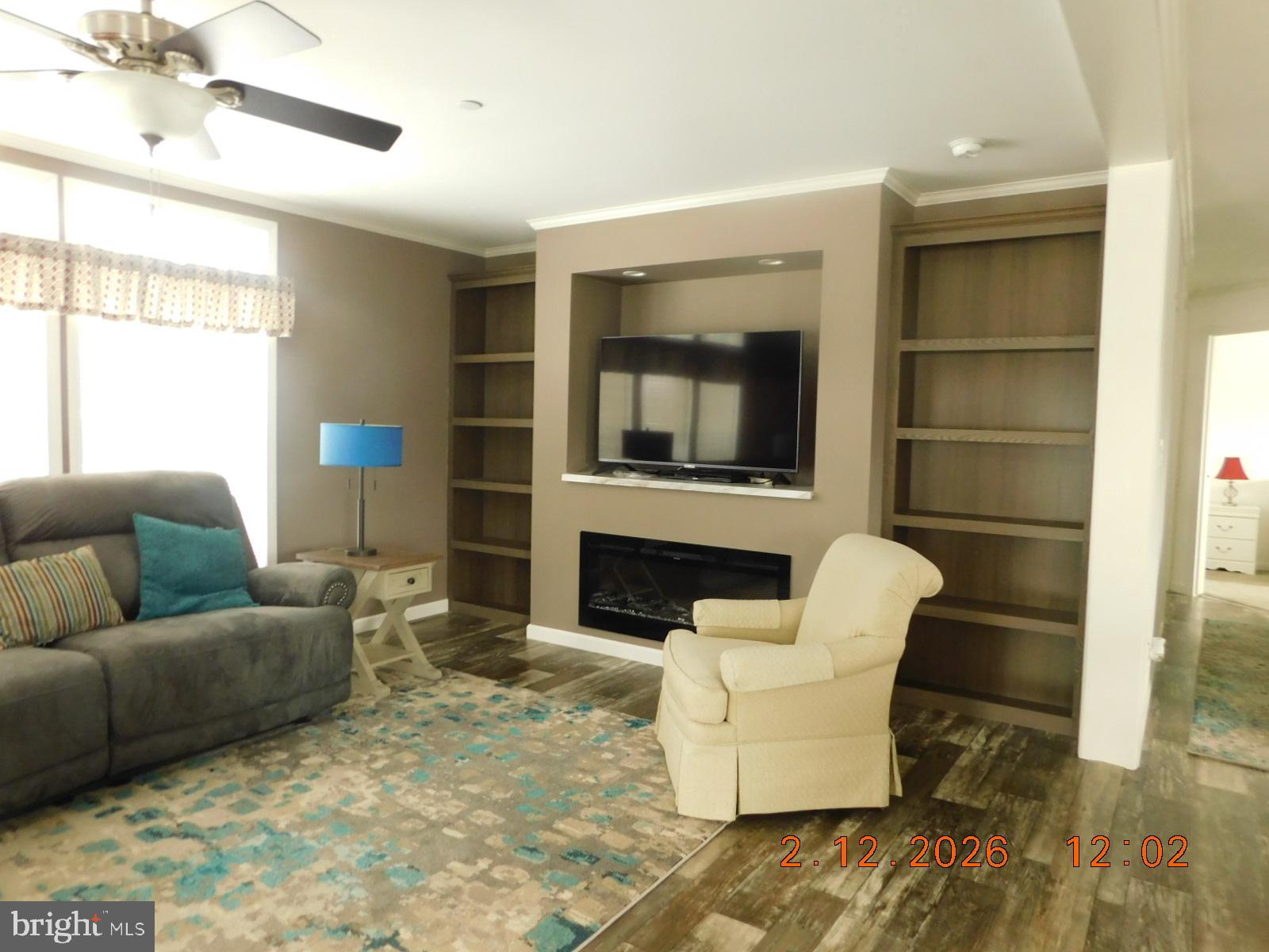 CHESTNUT POINT ESTATES & MARINA - Residential