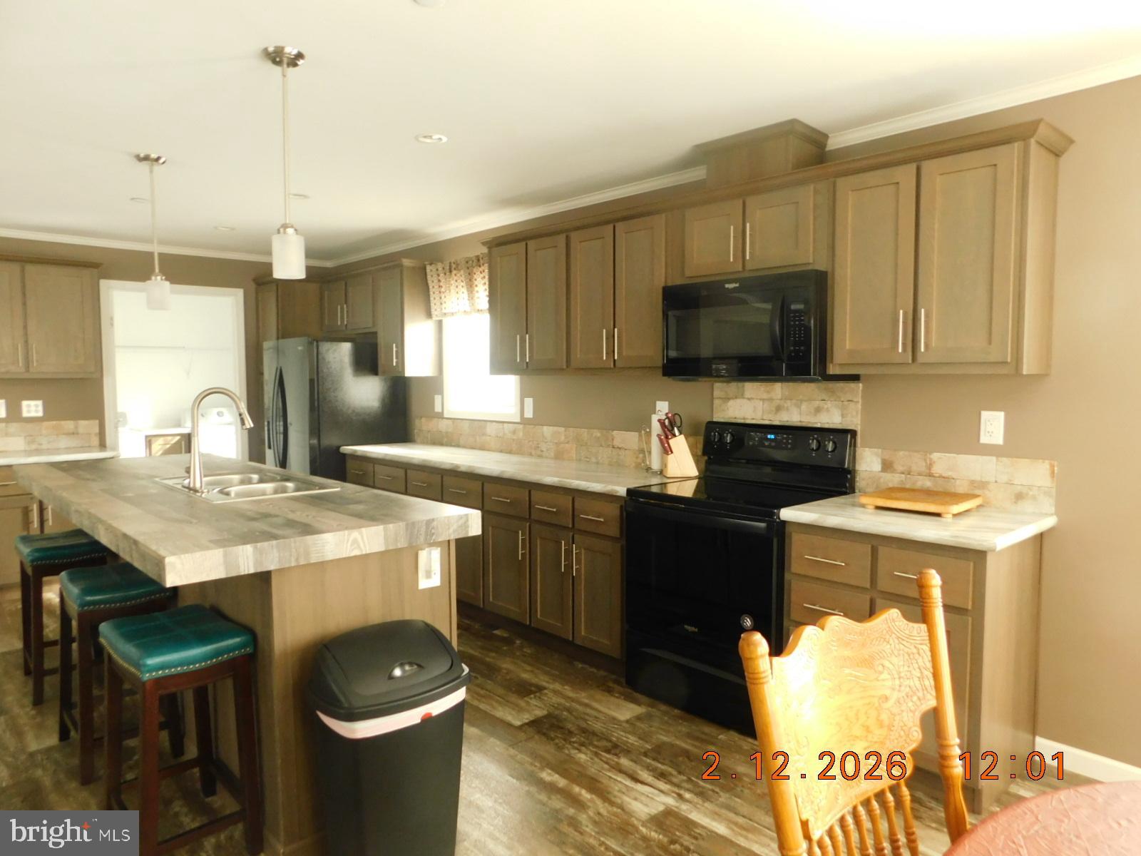 CHESTNUT POINT ESTATES & MARINA - Residential