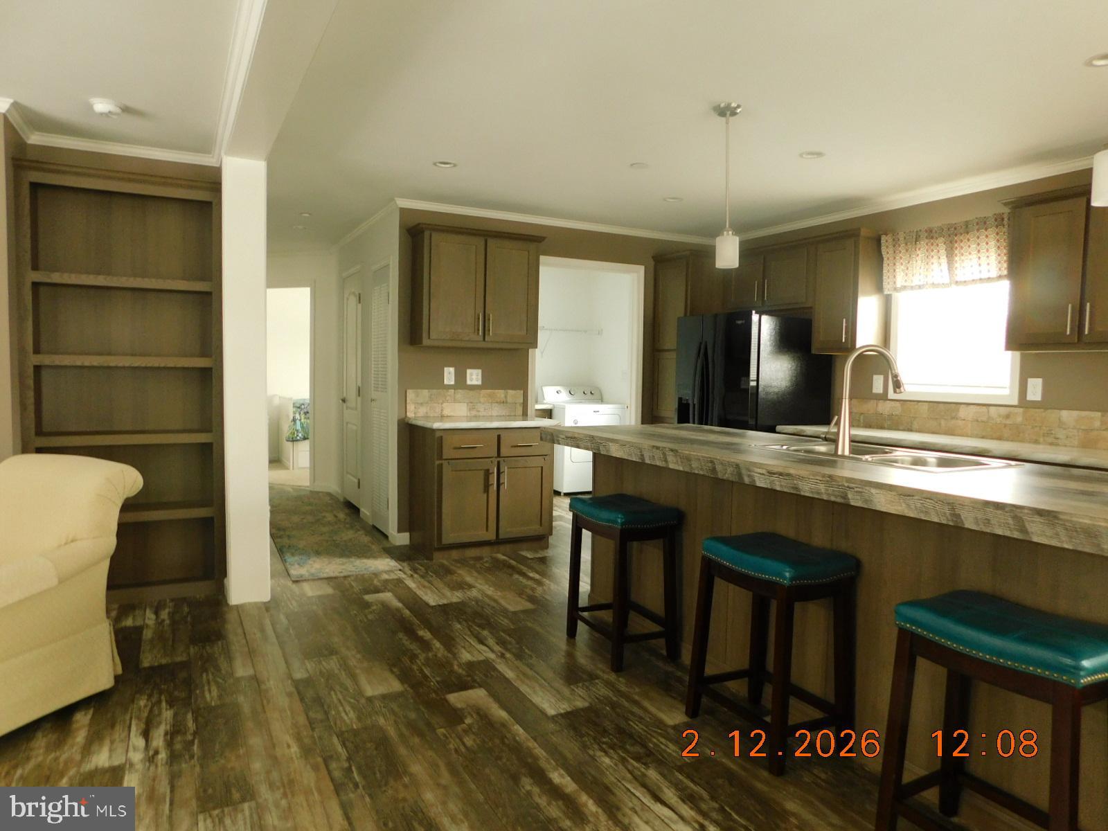 CHESTNUT POINT ESTATES & MARINA - Residential