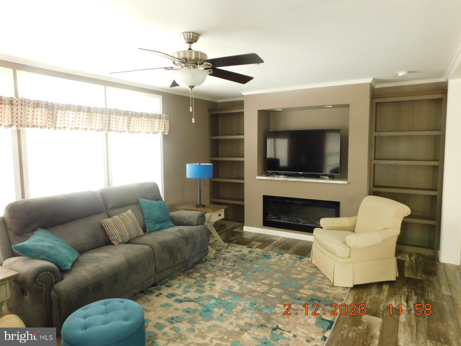 CHESTNUT POINT ESTATES & MARINA - Residential