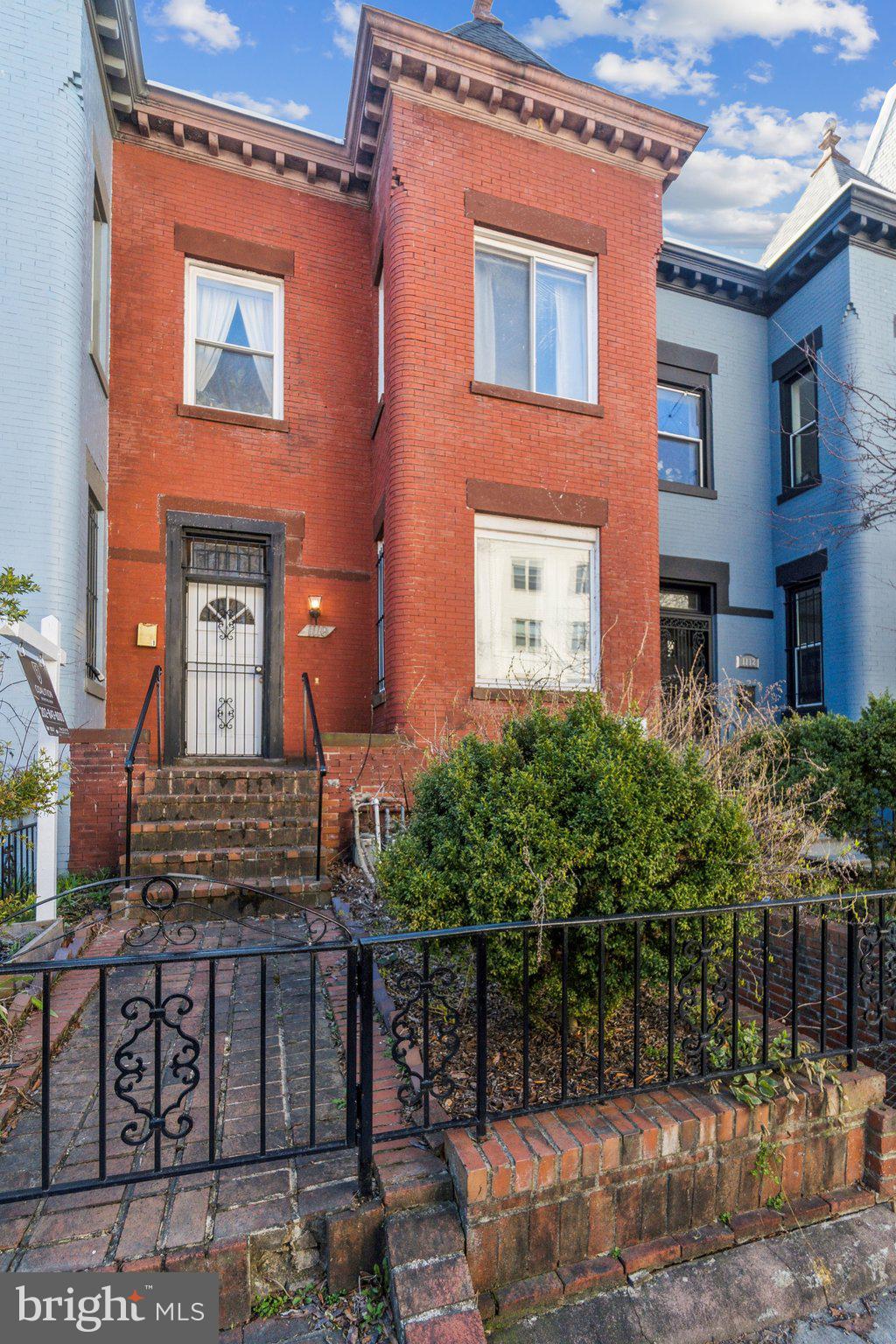 1110 MONROE STREET NW