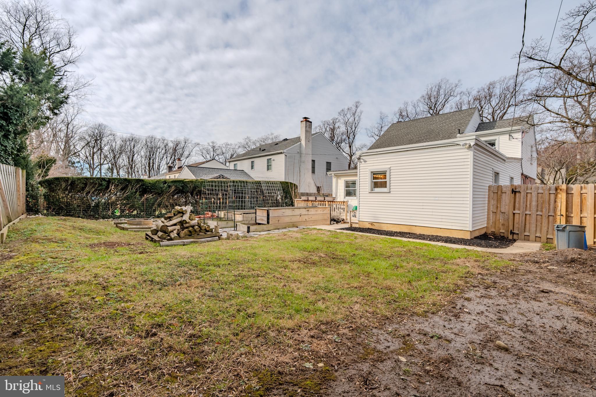 DREXEL HILL - Residential