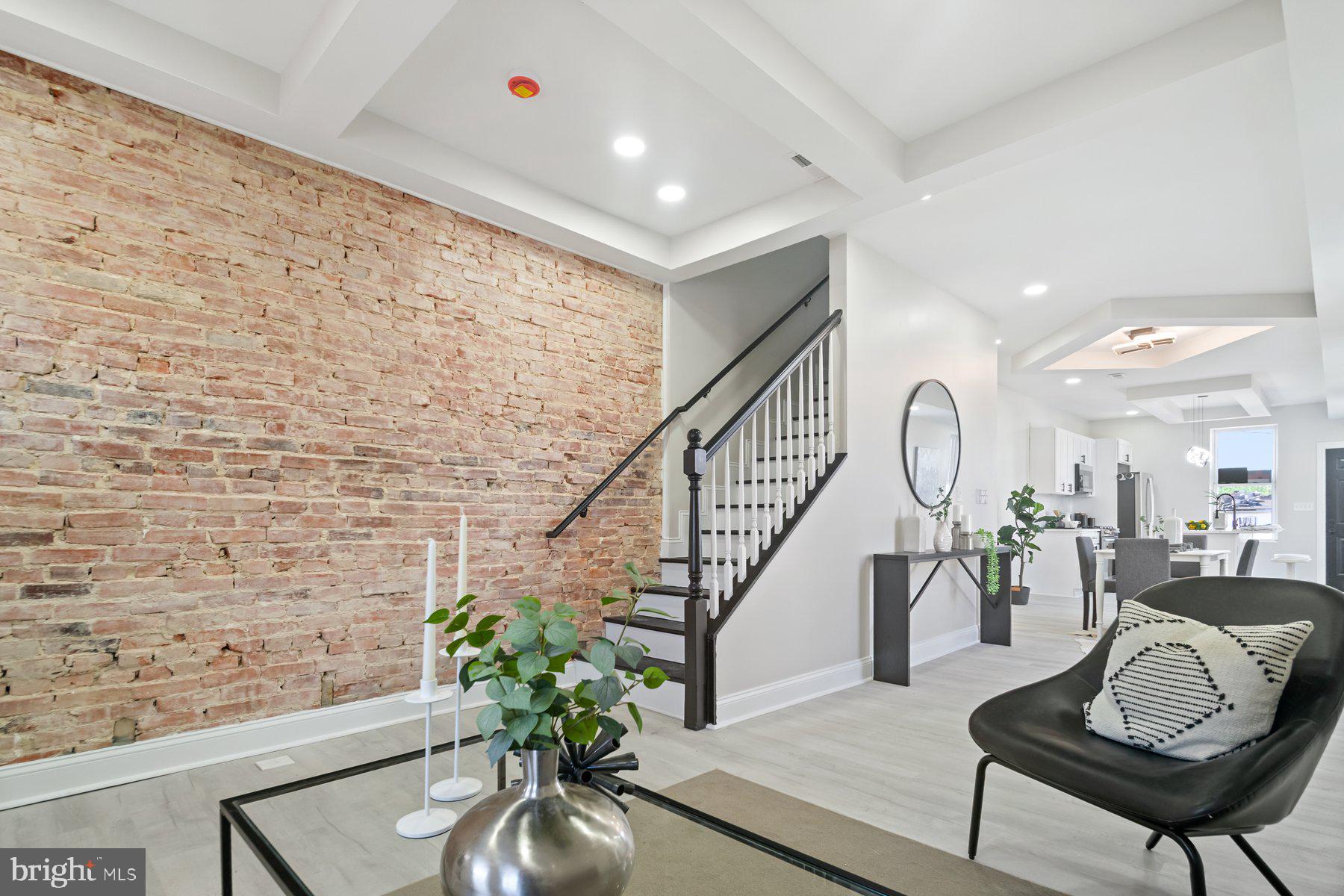 EASTERWOOD - Residential