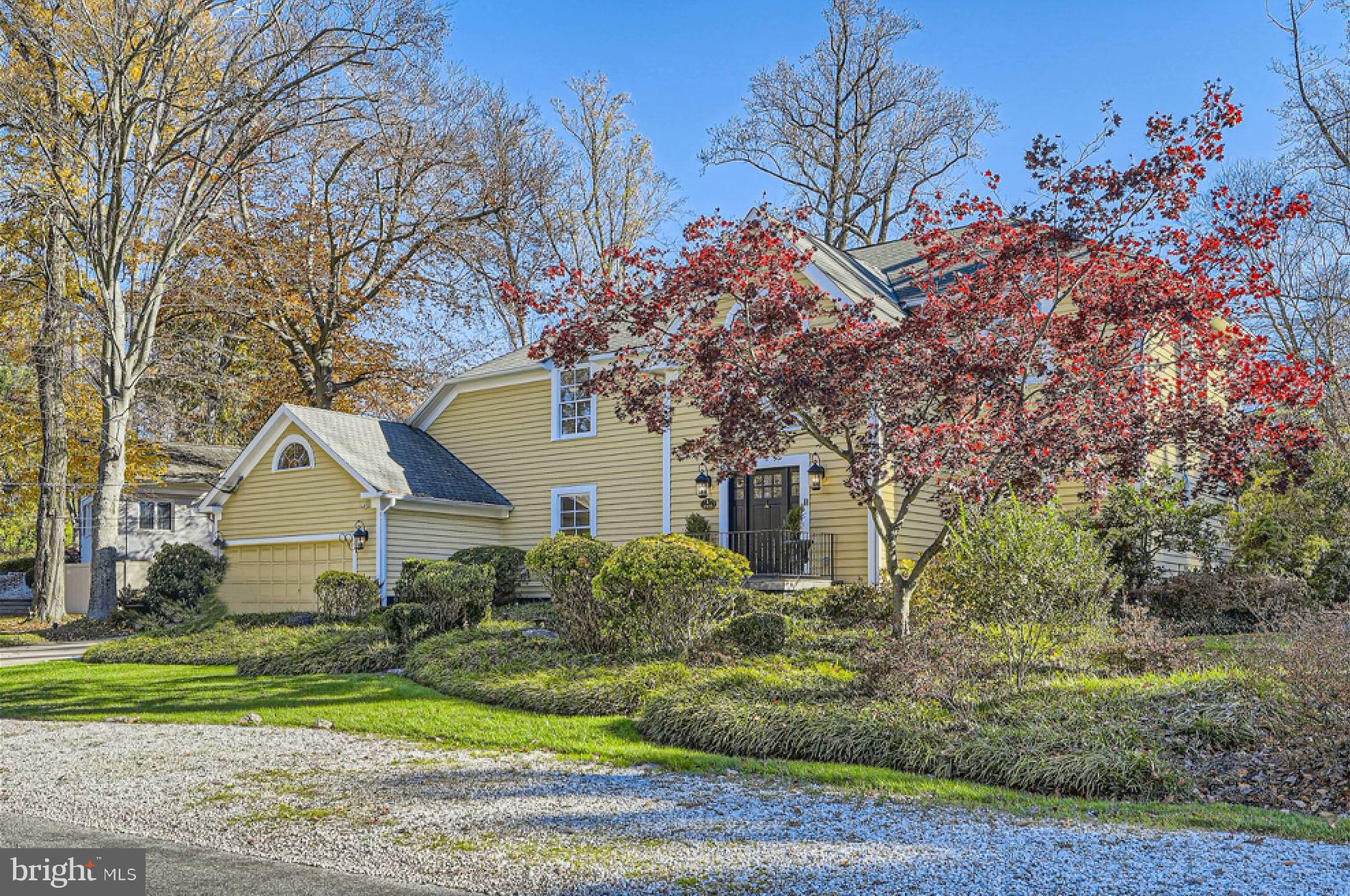 MANOR PARK - Residential