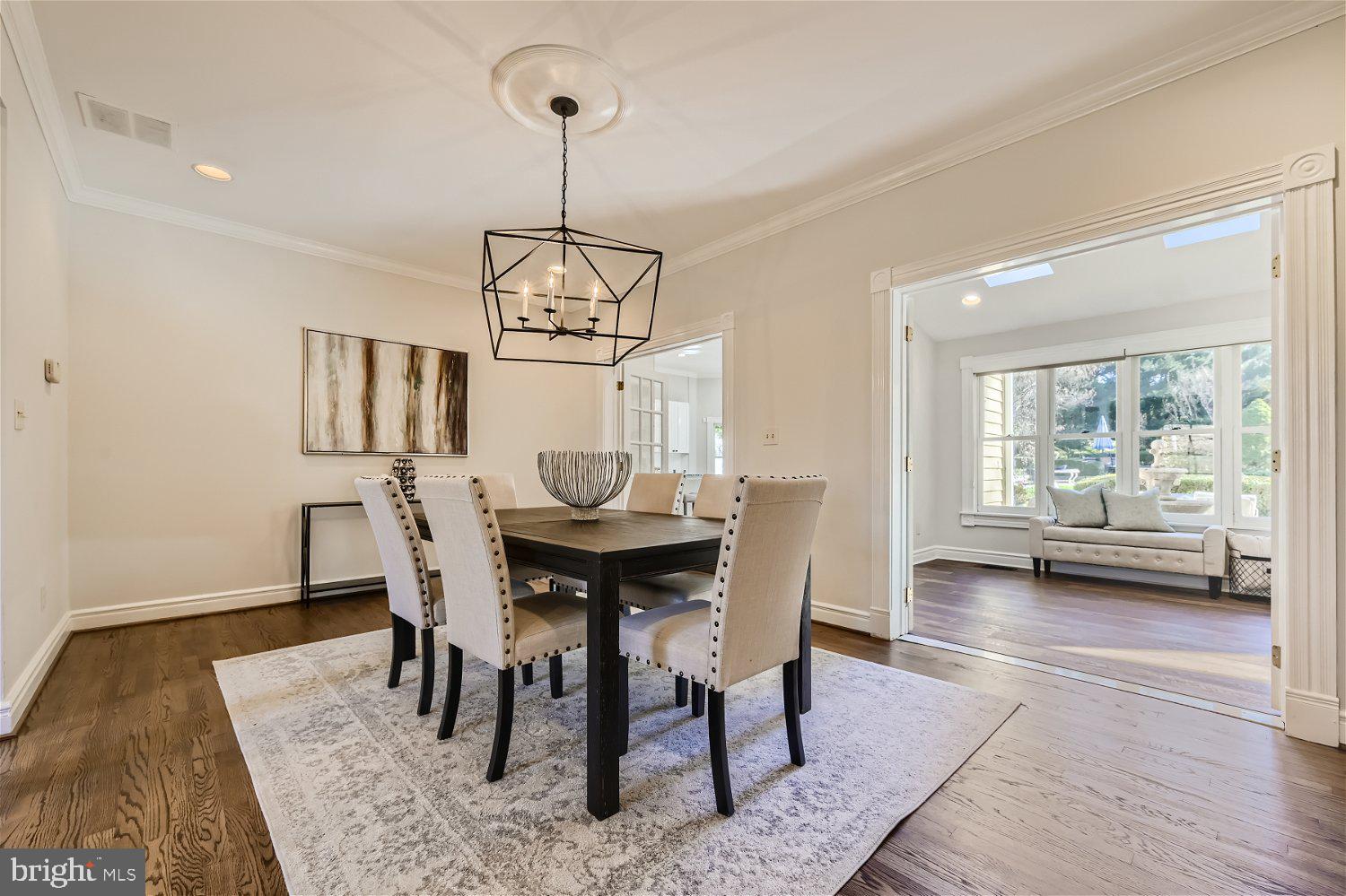 MANOR PARK - Residential