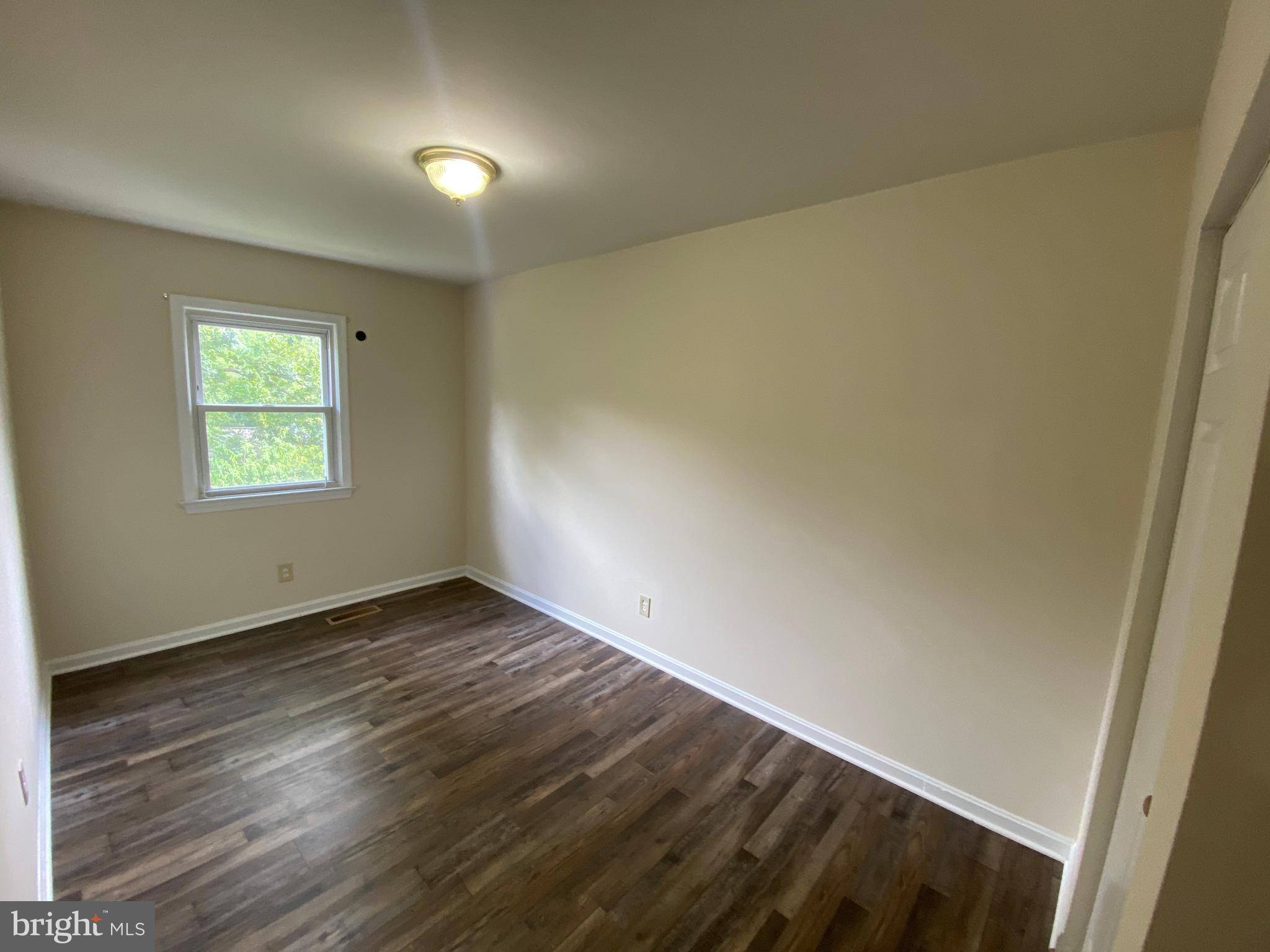 OLDE GREENWICH - Residential Lease