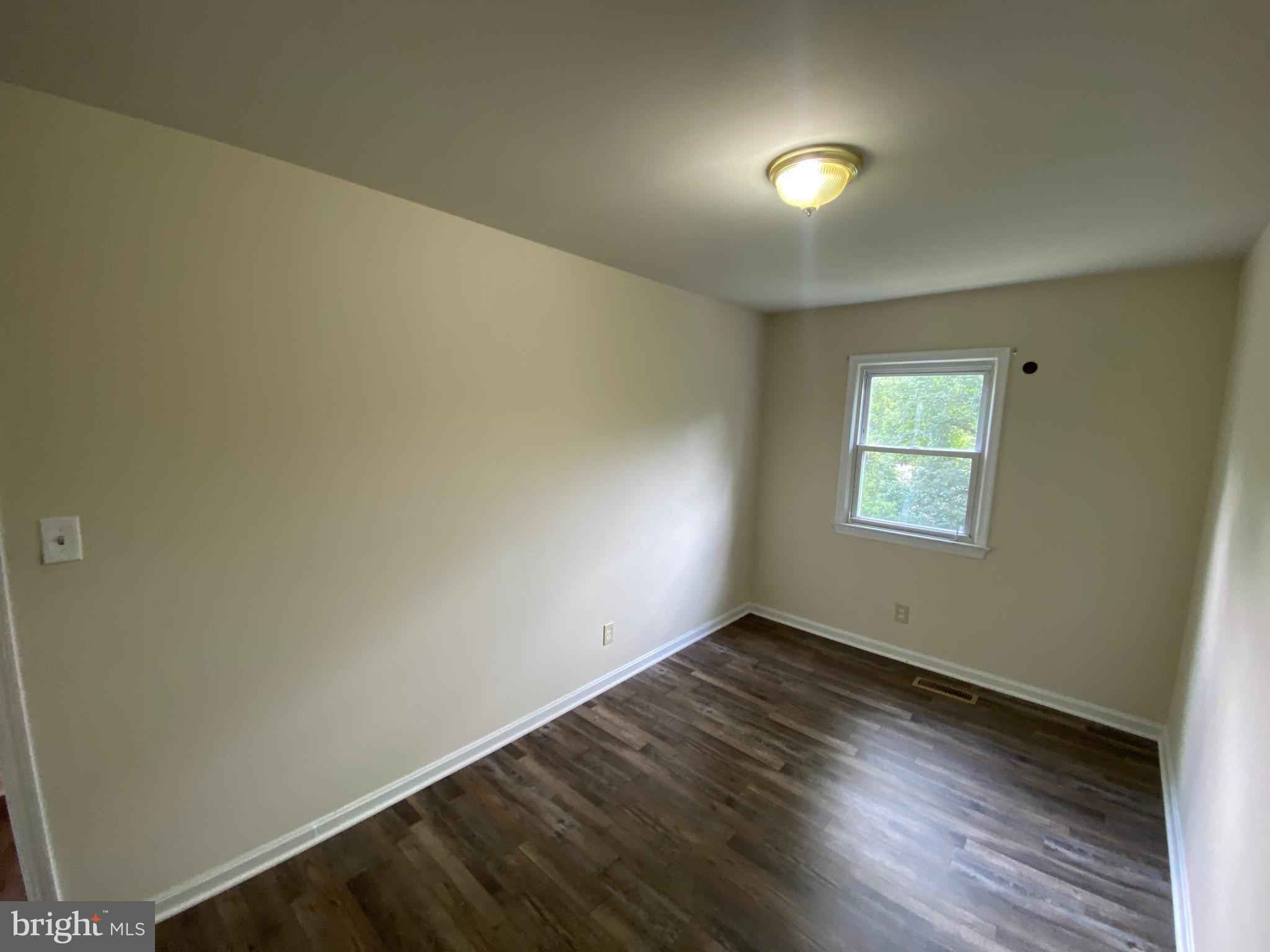 OLDE GREENWICH - Residential Lease