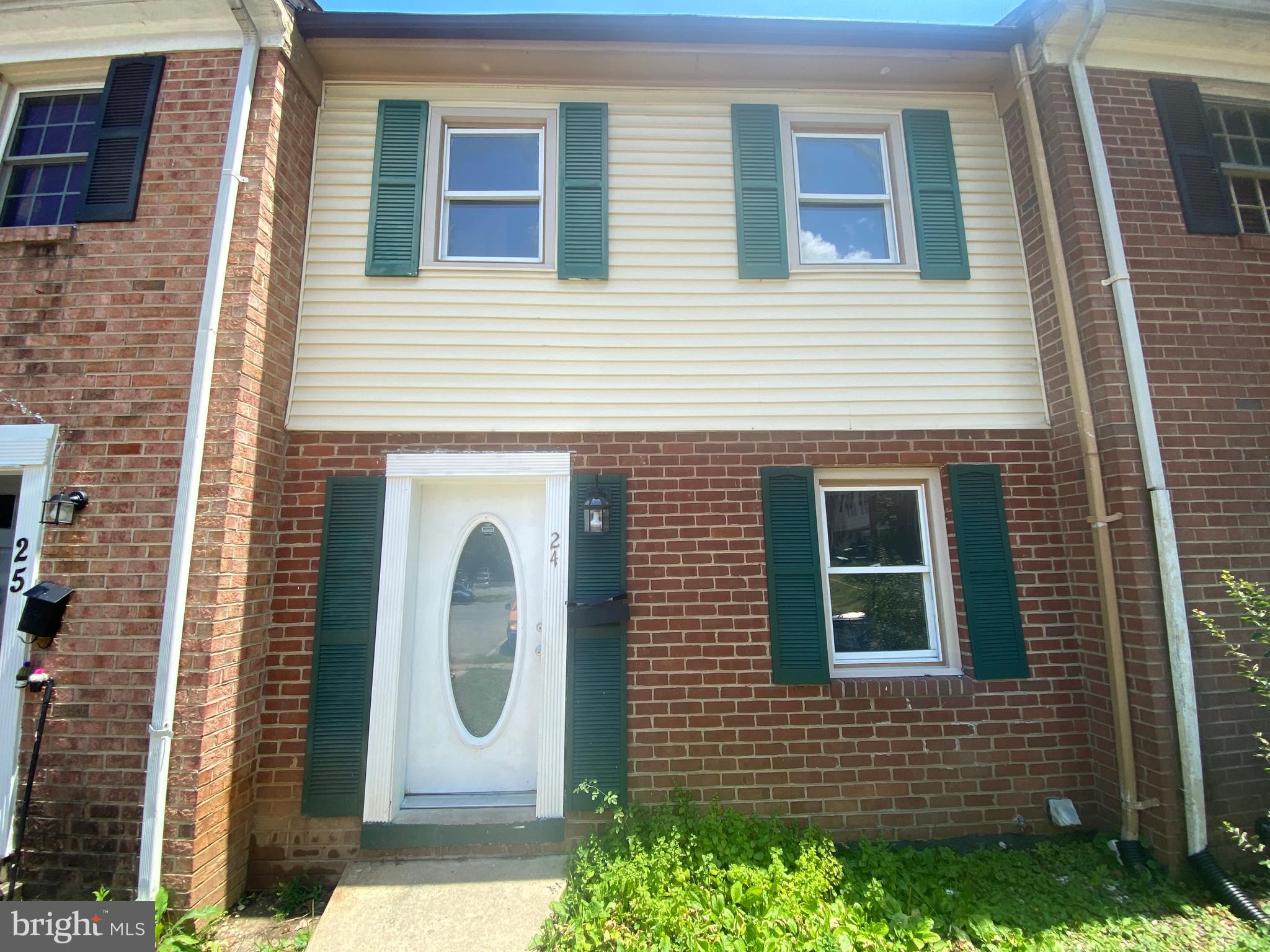 OLDE GREENWICH - Residential Lease