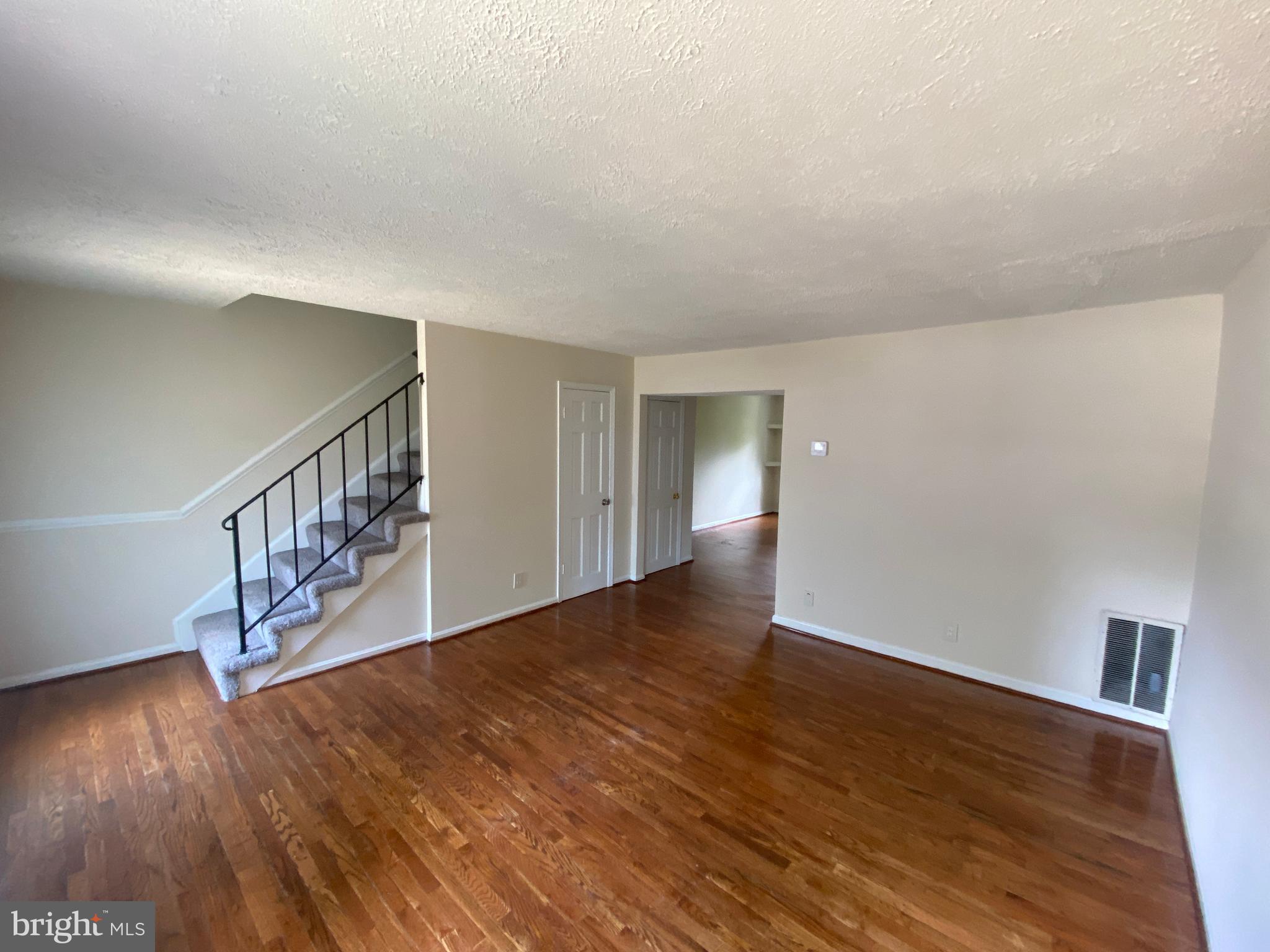 OLDE GREENWICH - Residential Lease