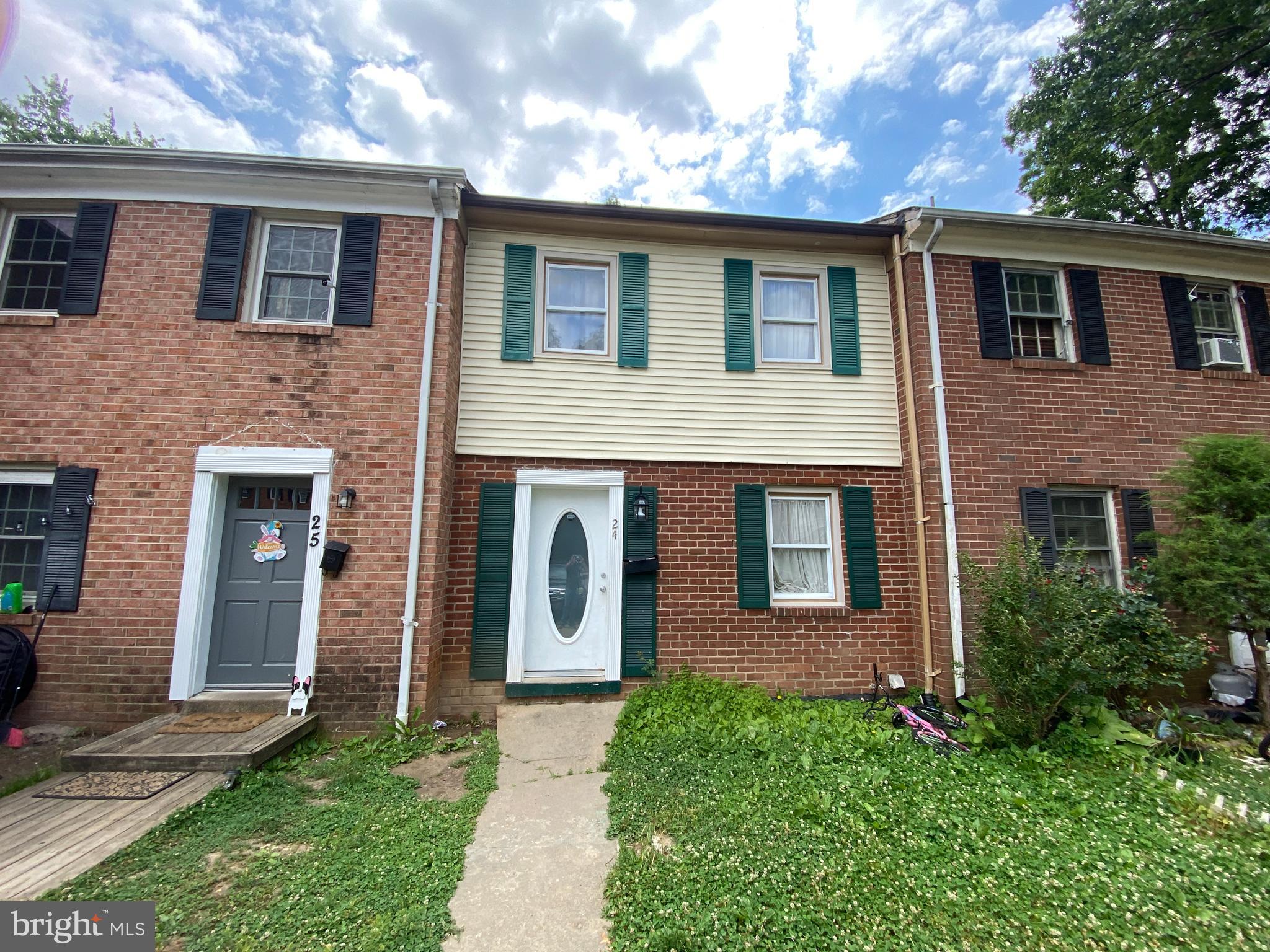 OLDE GREENWICH - Residential Lease