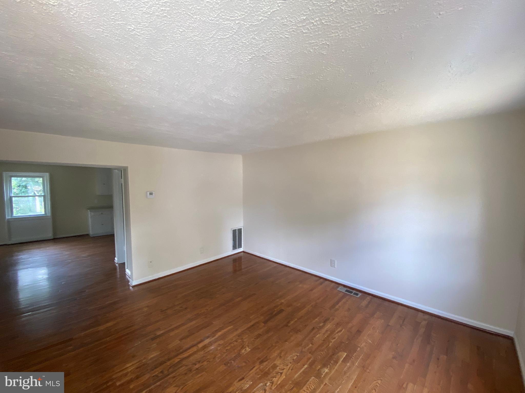 OLDE GREENWICH - Residential Lease