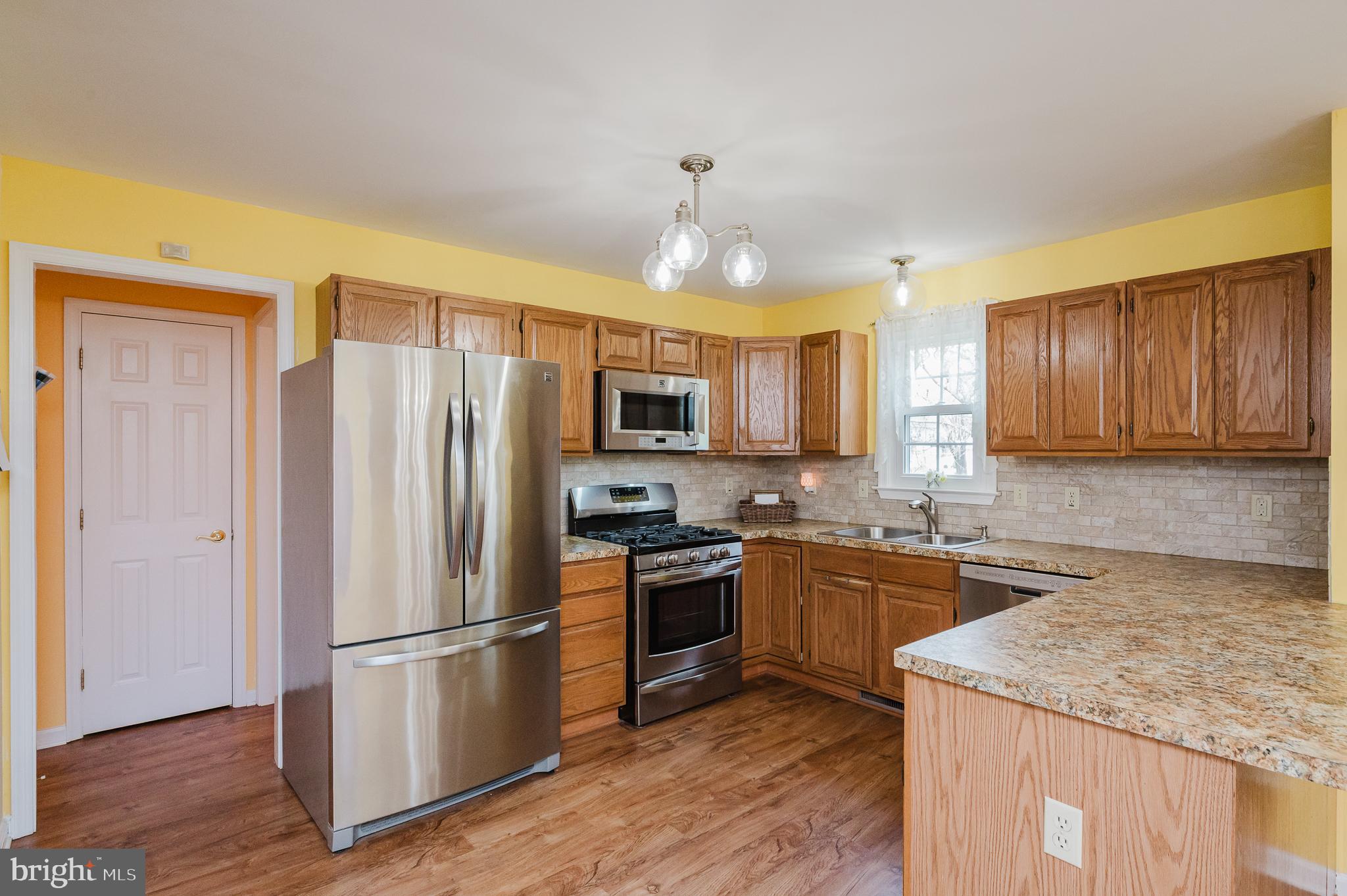 SUMMERVALE - Residential