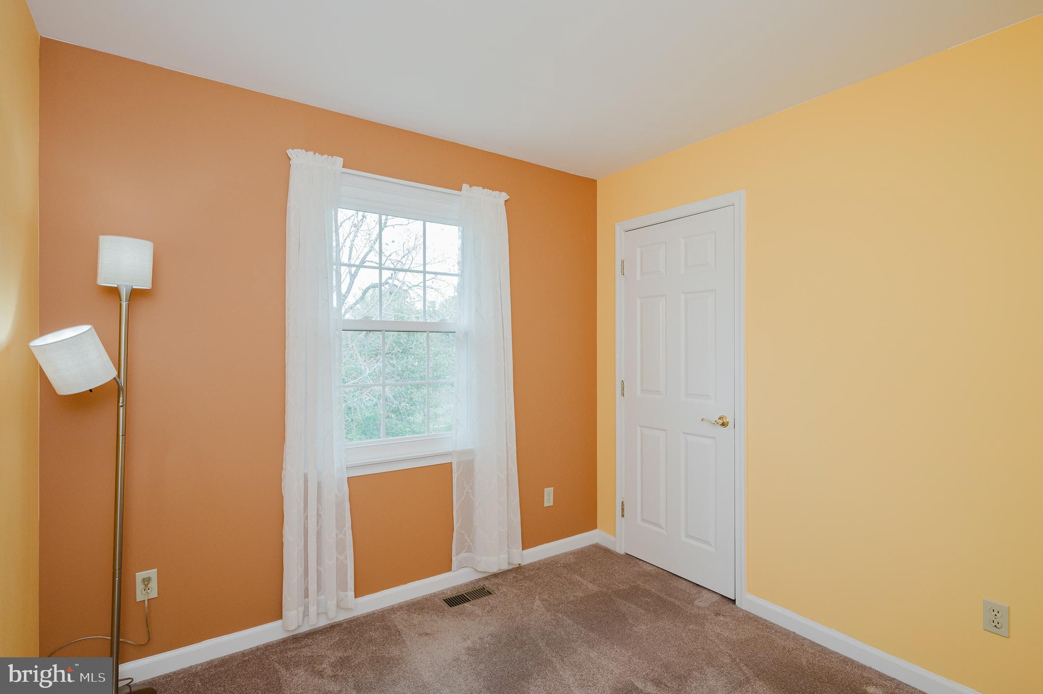 SUMMERVALE - Residential