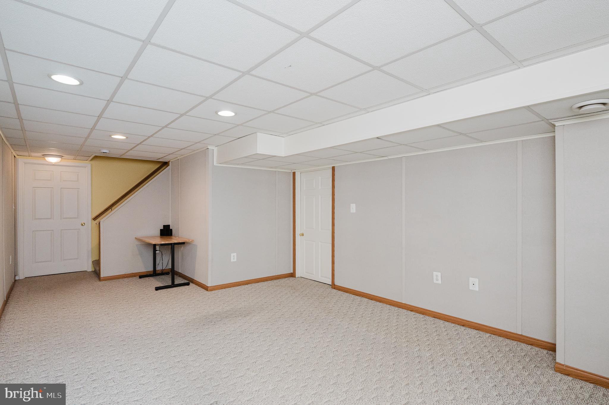 SUMMERVALE - Residential