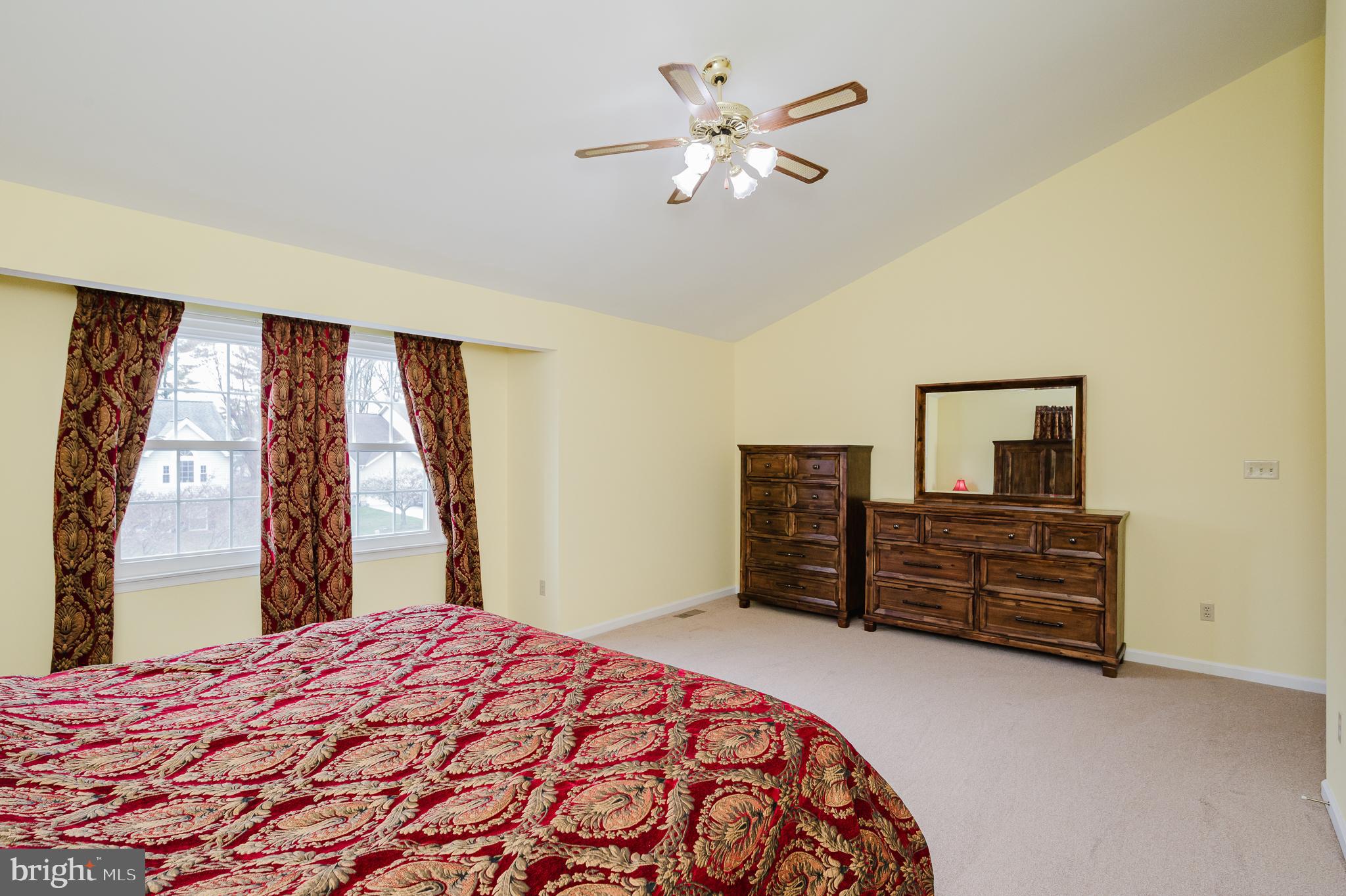 SUMMERVALE - Residential