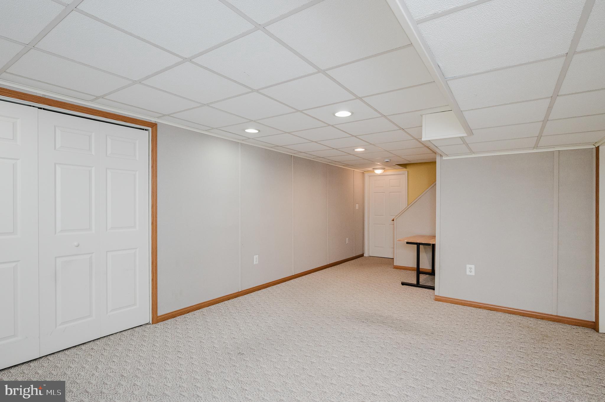 SUMMERVALE - Residential