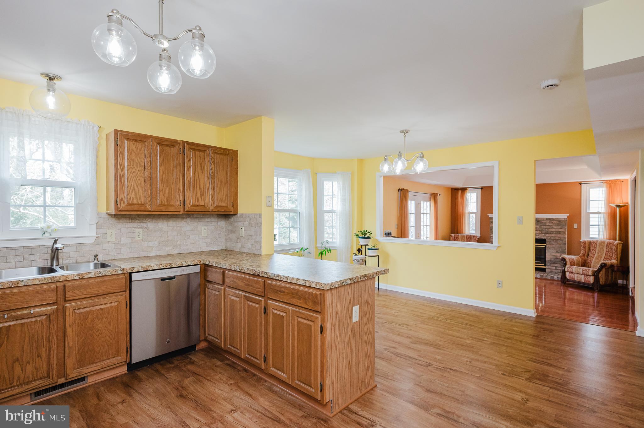 SUMMERVALE - Residential