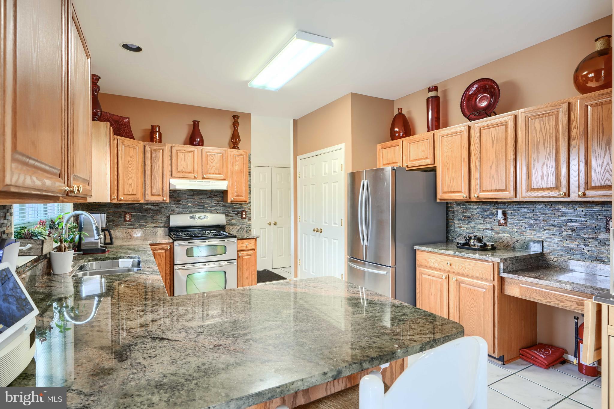 EDRICH MANOR - Residential