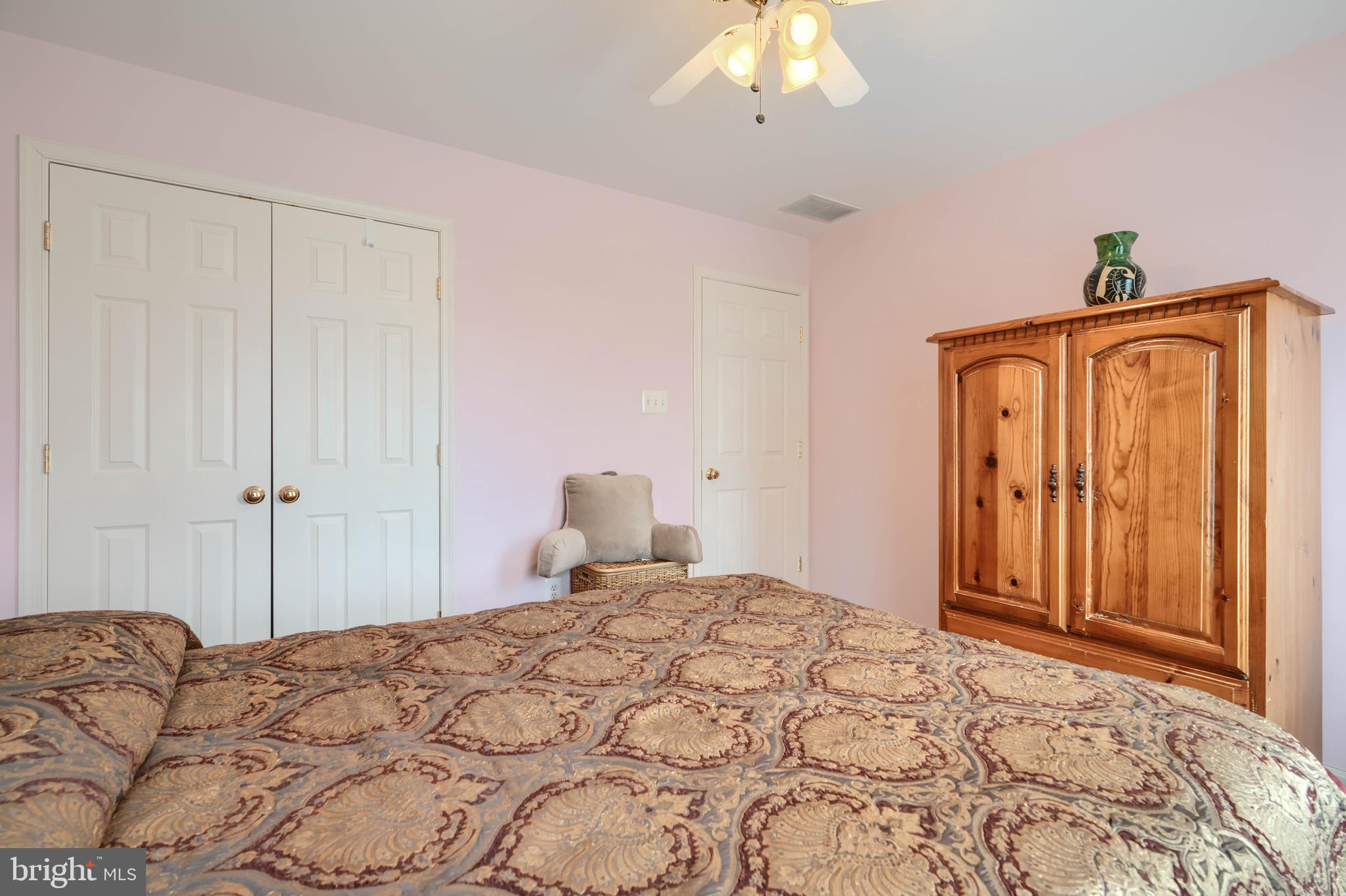 EDRICH MANOR - Residential