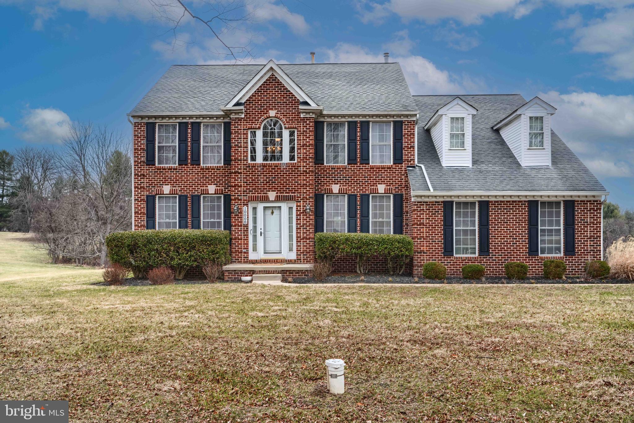 EDRICH MANOR - Residential