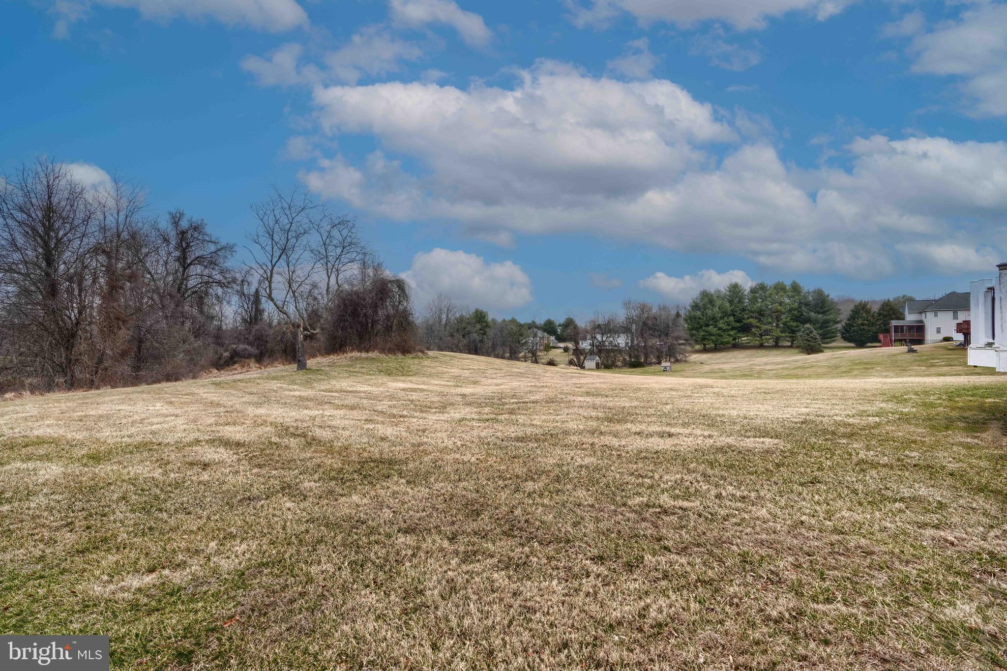 EDRICH MANOR - Residential