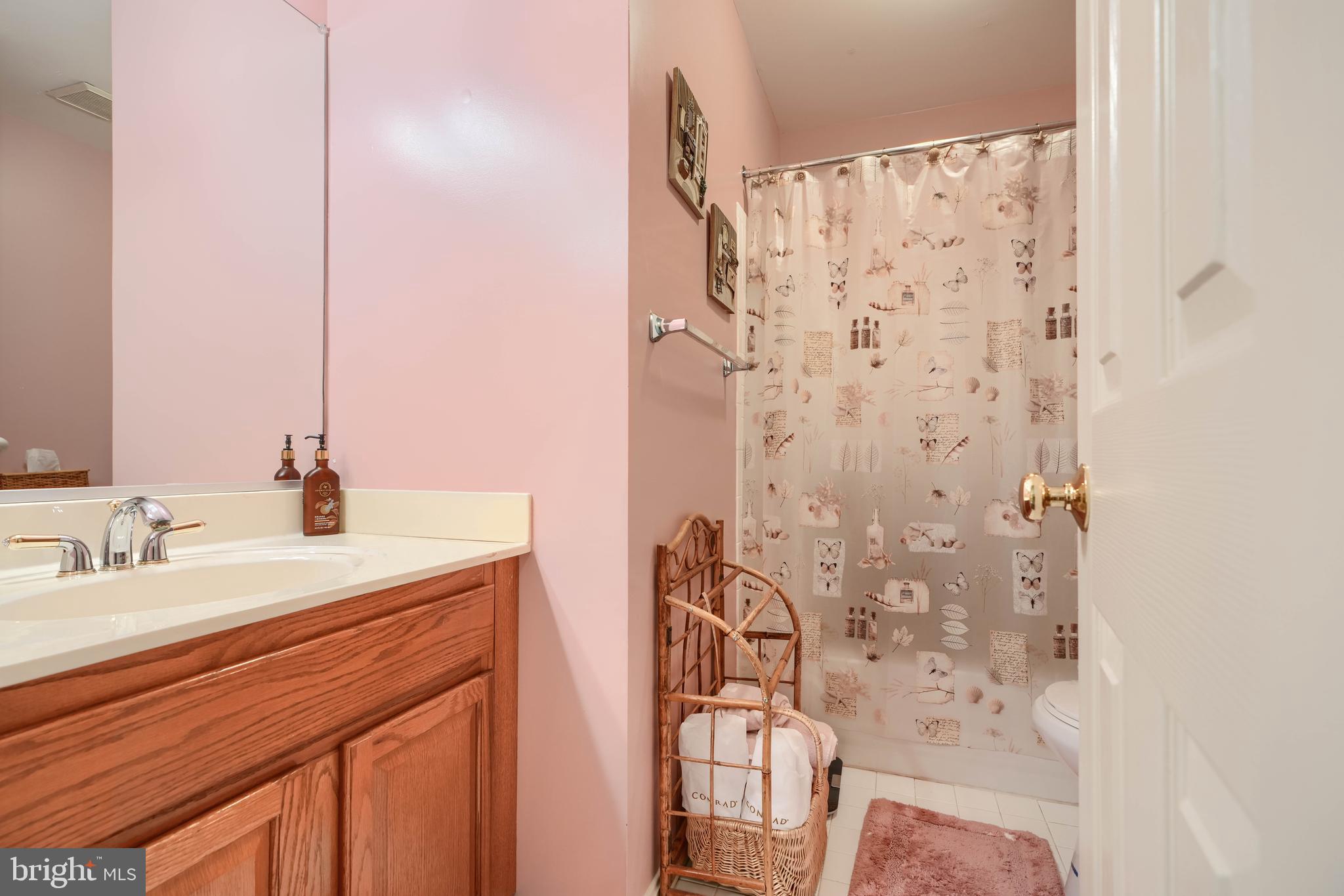 EDRICH MANOR - Residential