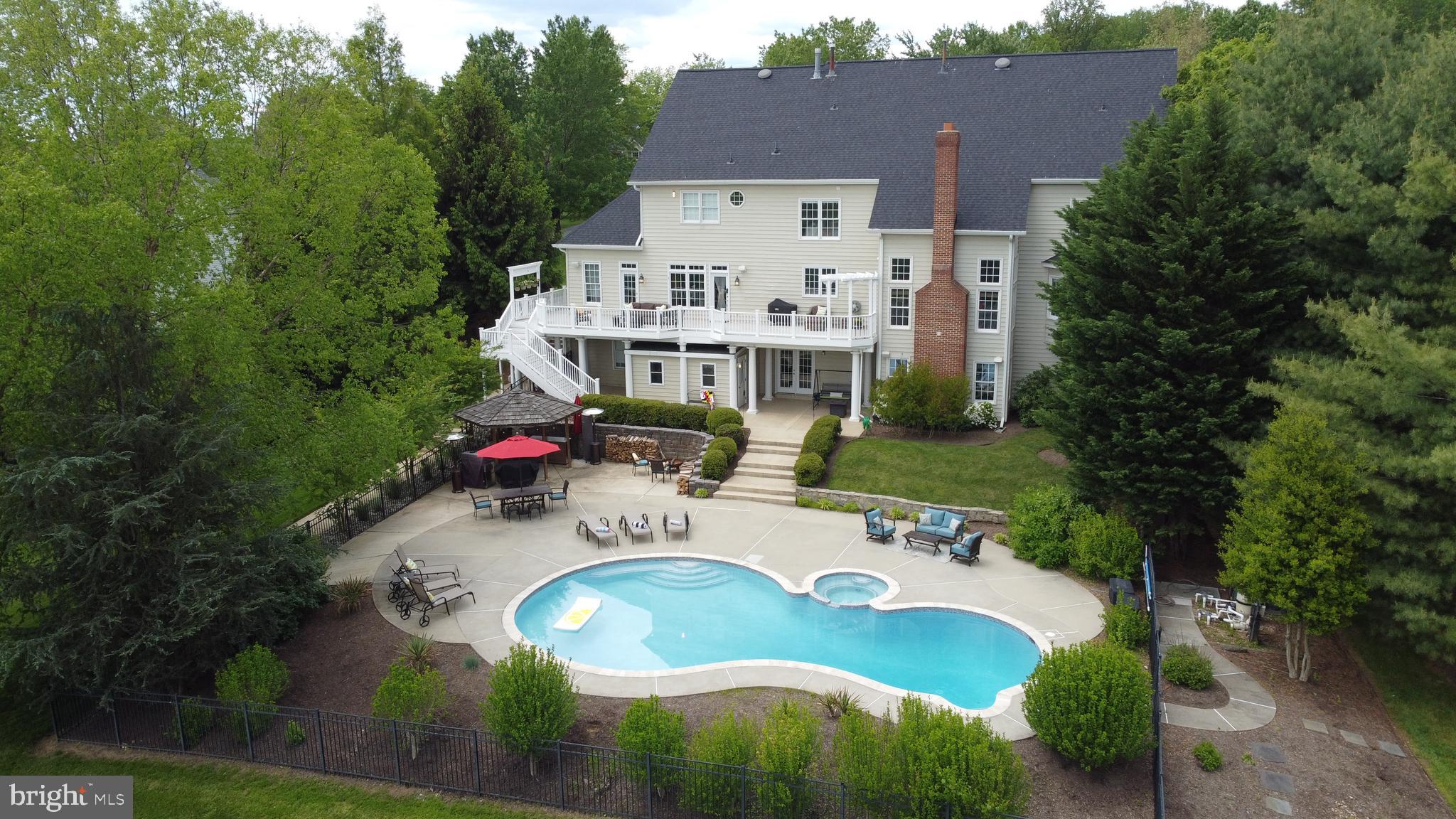 ABRAMS - Residential