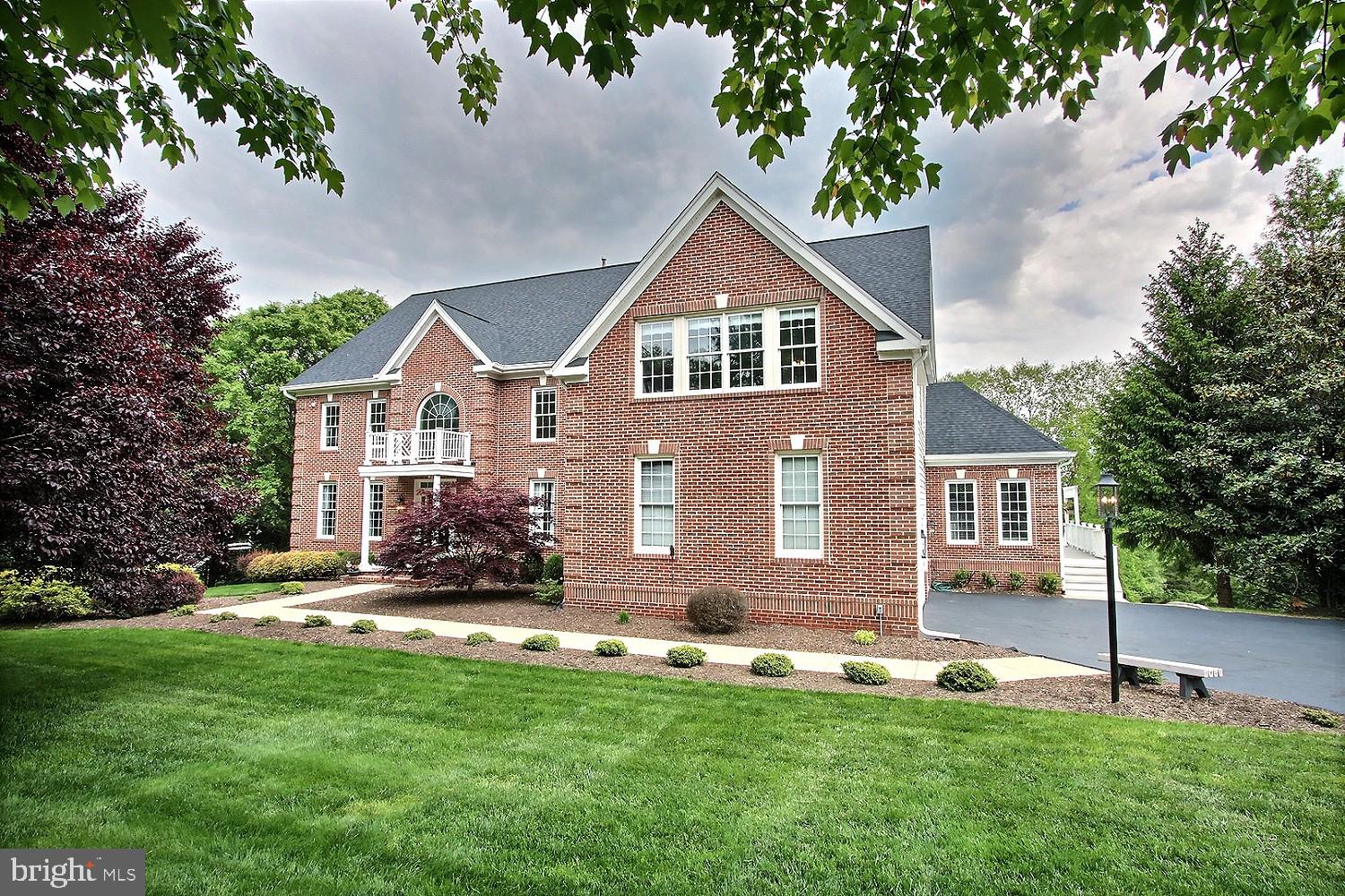 ABRAMS - Residential