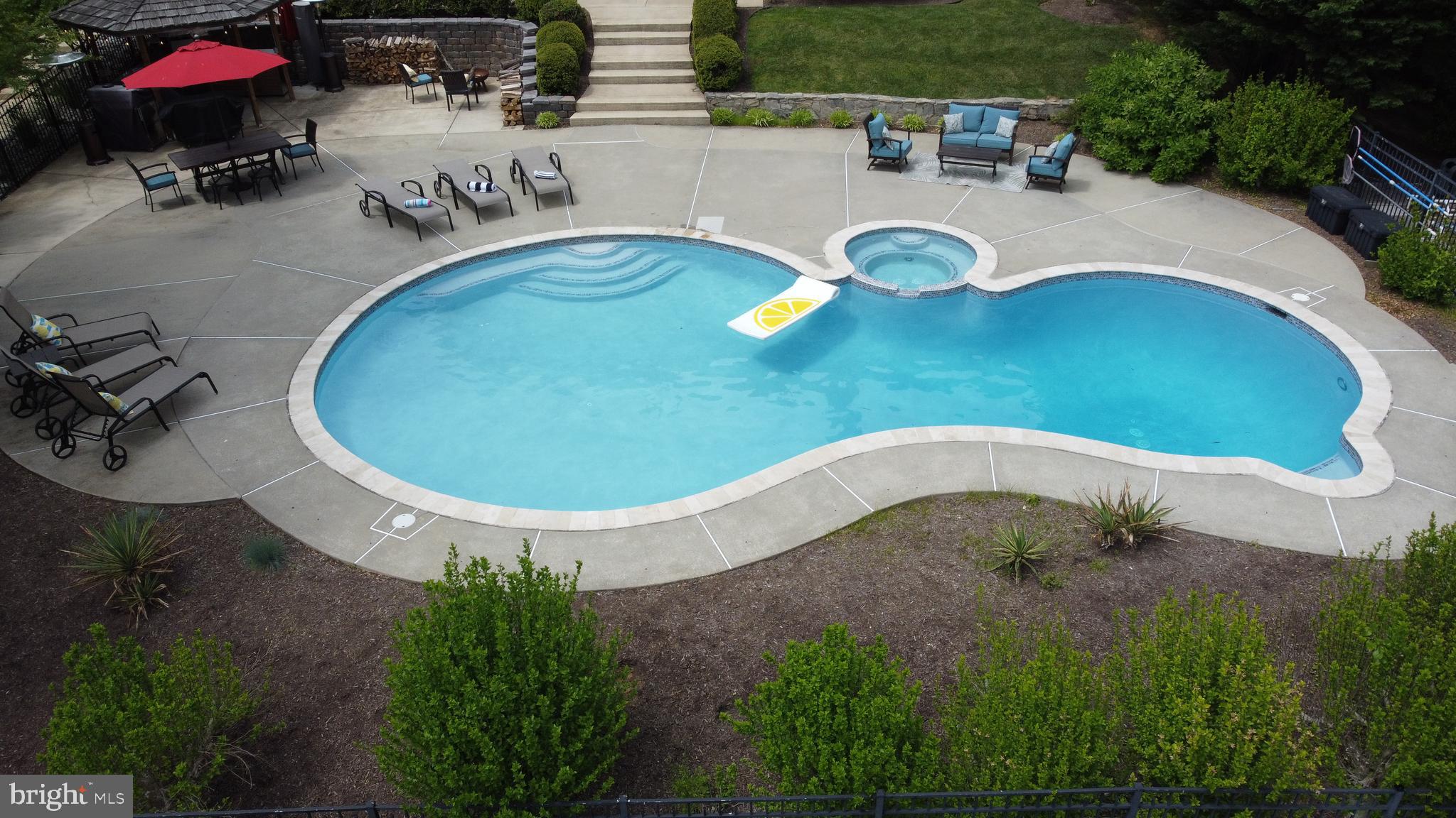 ABRAMS - Residential