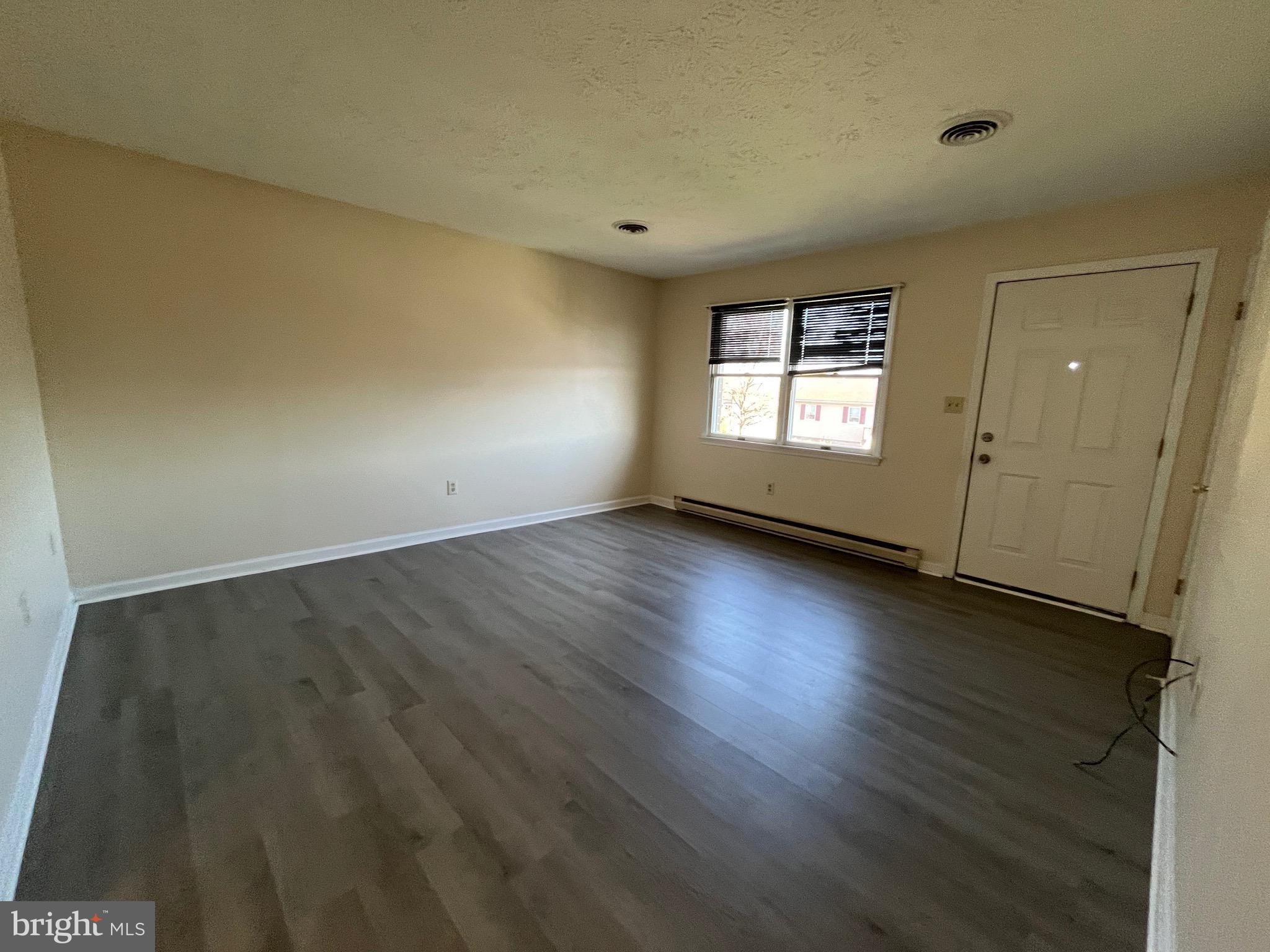 HIGH MEADOW - Residential Lease