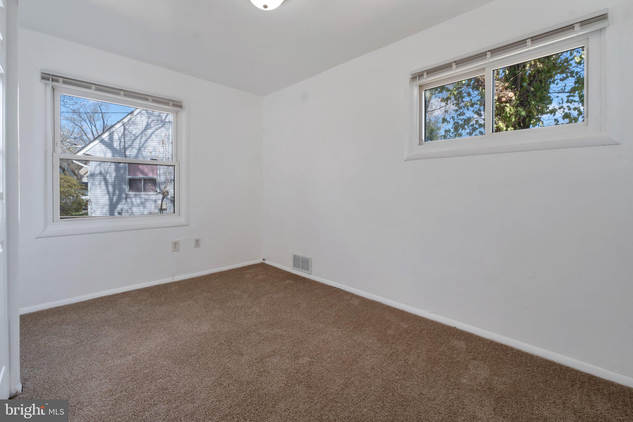 TWINBROOK - Residential Lease