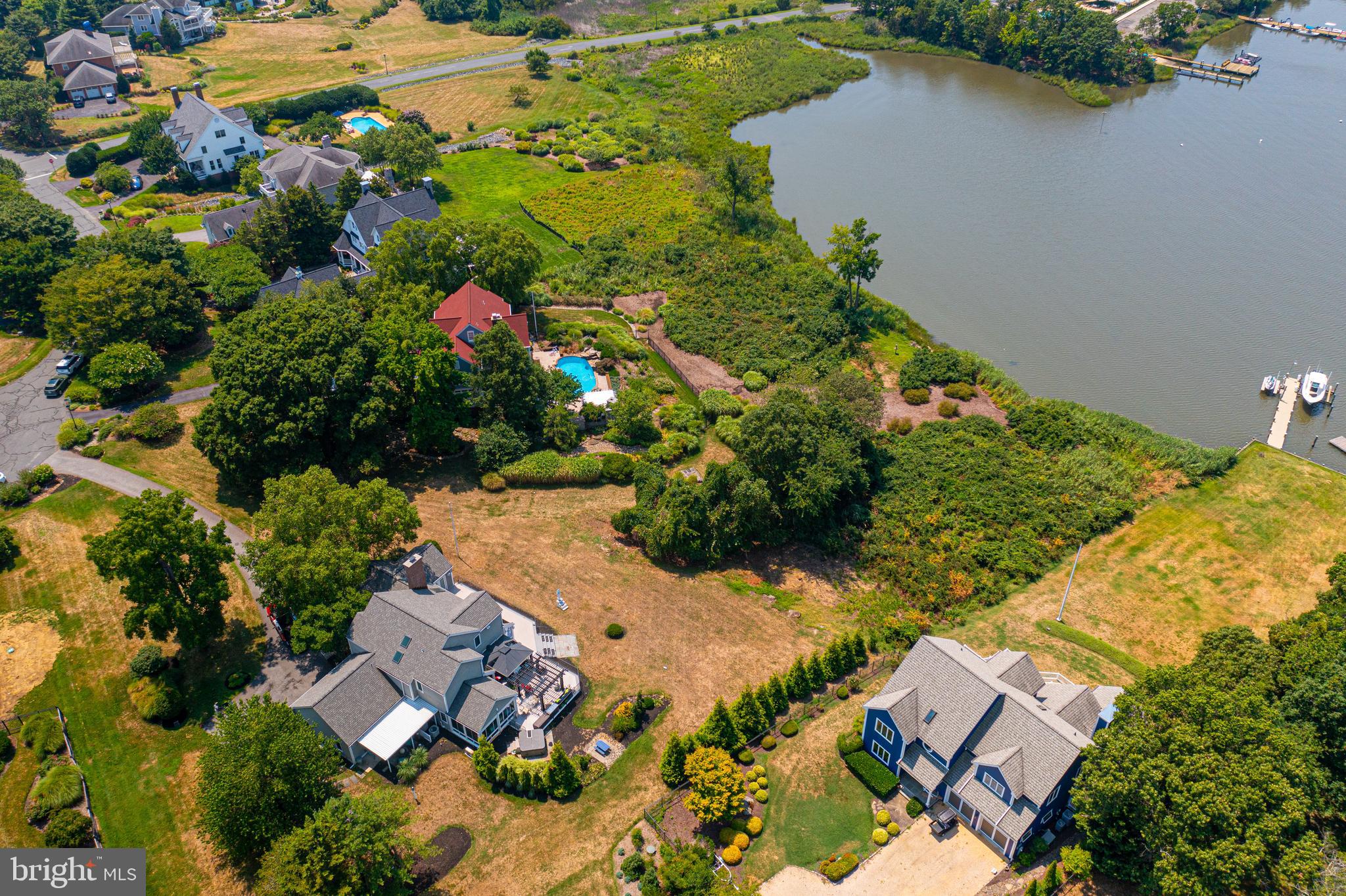 FISHING CREEK FARM - Residential
