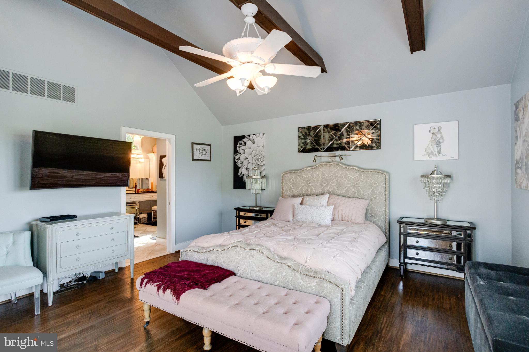 FISHING CREEK FARM - Residential