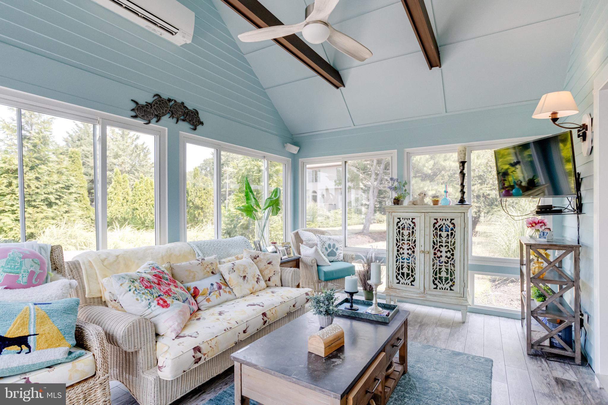 FISHING CREEK FARM - Residential