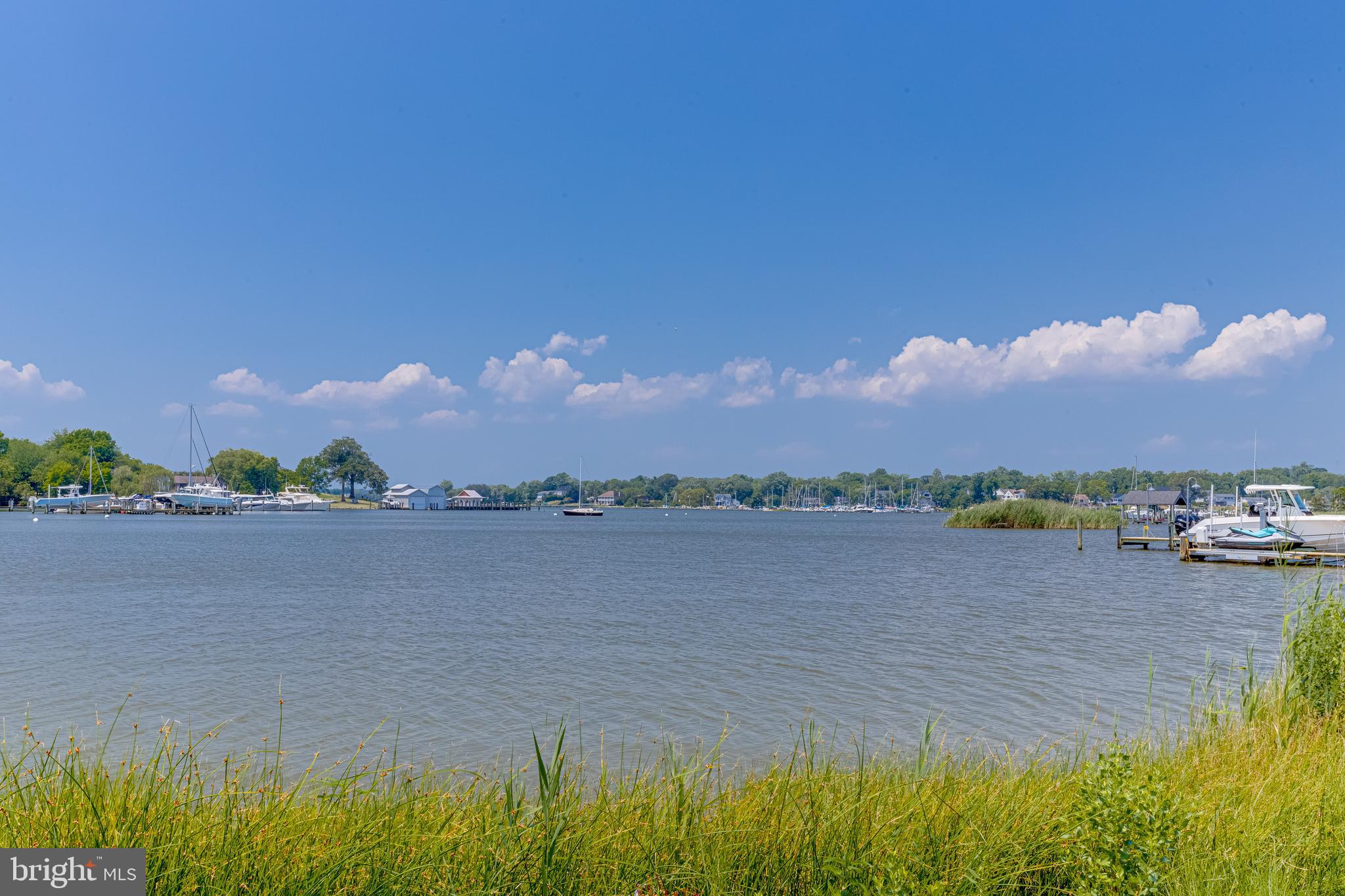 FISHING CREEK FARM - Residential
