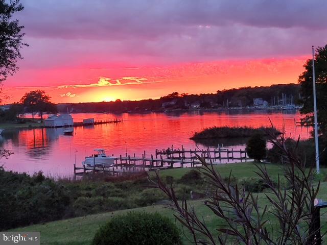 FISHING CREEK FARM - Residential