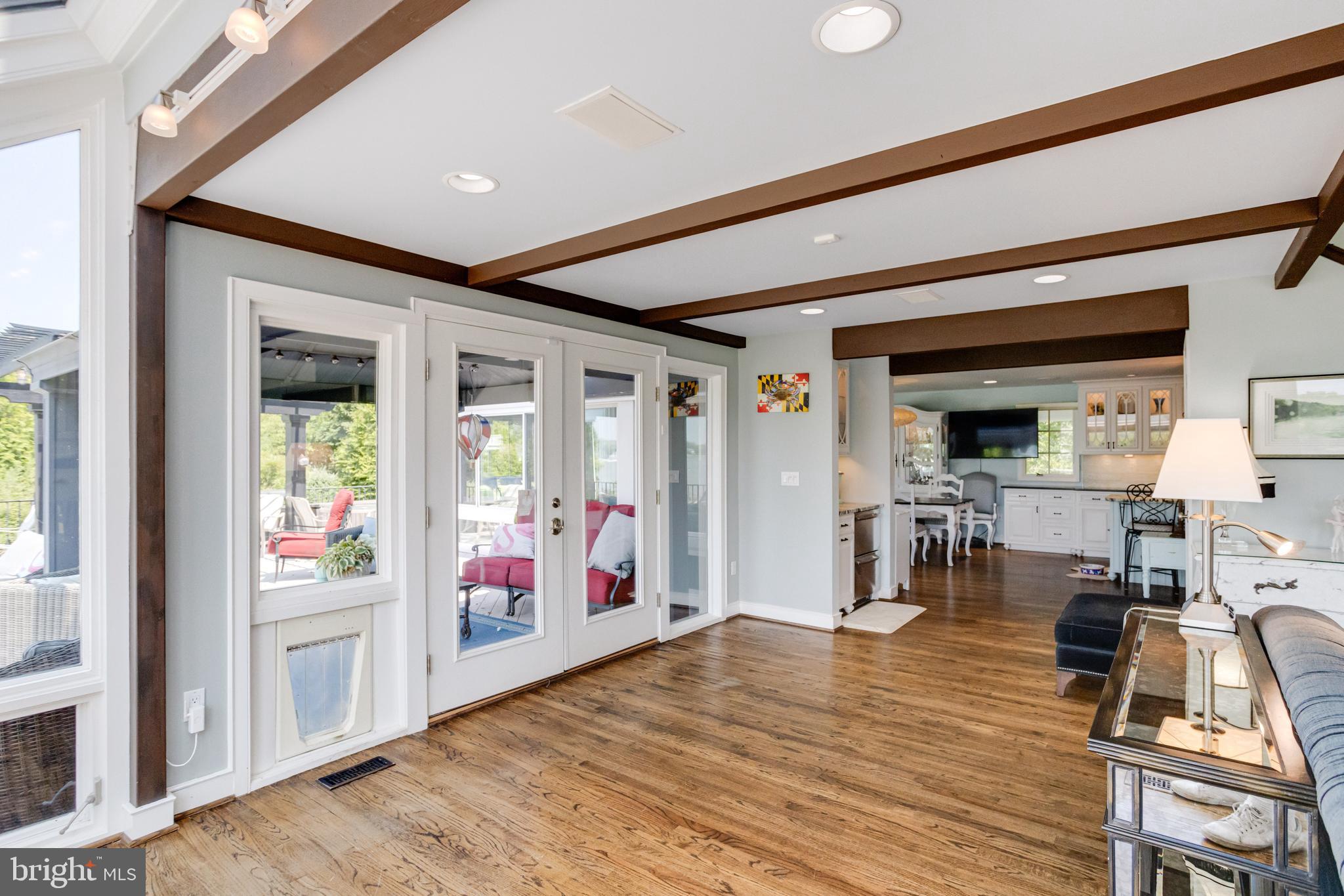 FISHING CREEK FARM - Residential