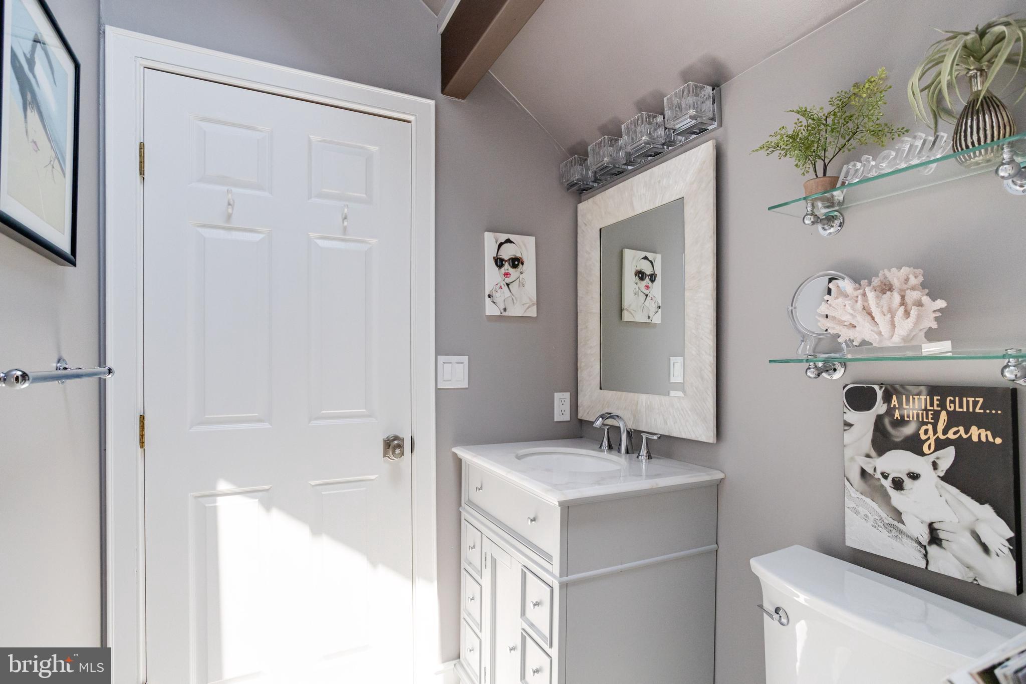 FISHING CREEK FARM - Residential