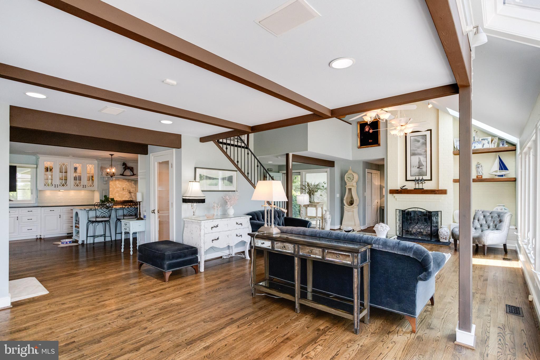 FISHING CREEK FARM - Residential