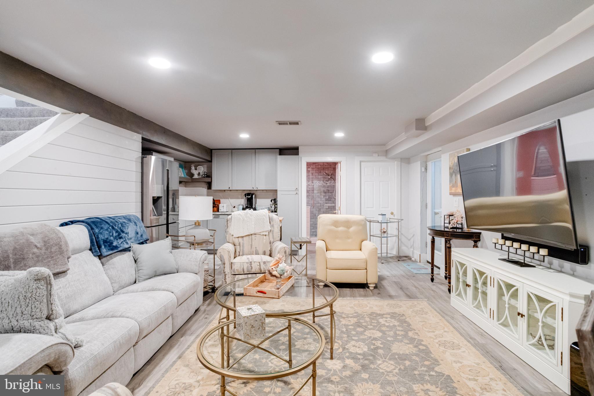 FISHING CREEK FARM - Residential