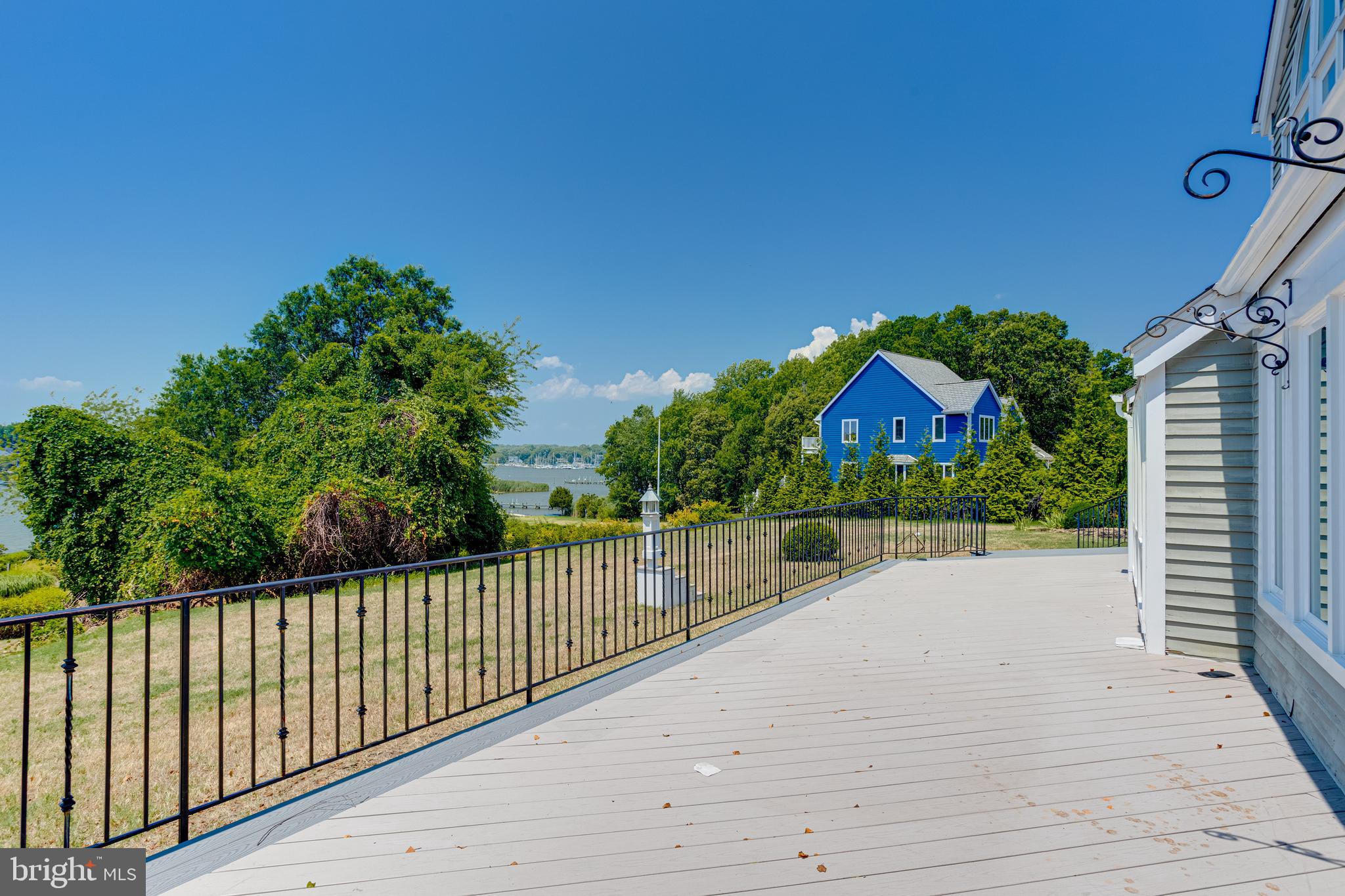 FISHING CREEK FARM - Residential