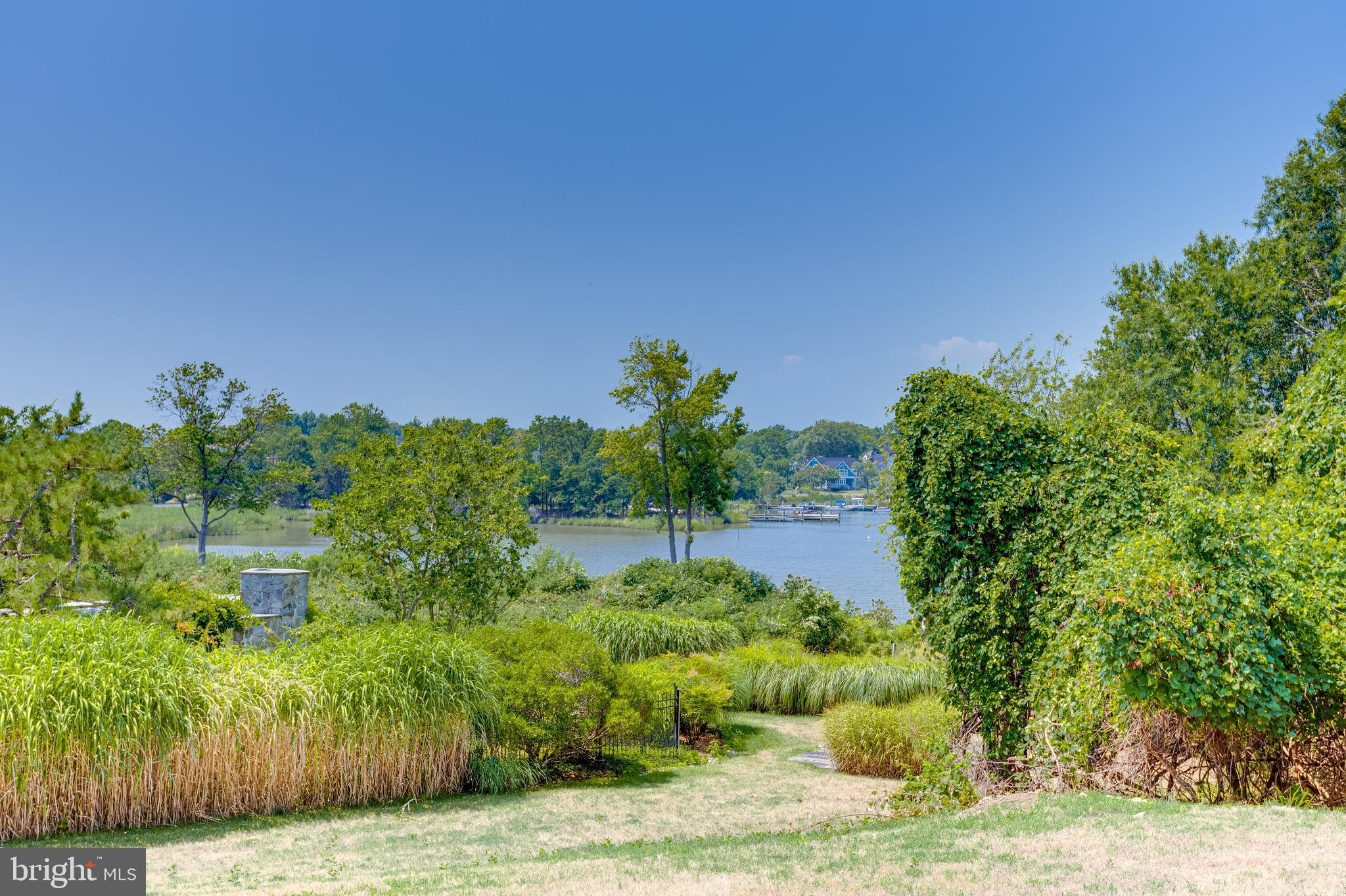 FISHING CREEK FARM - Residential