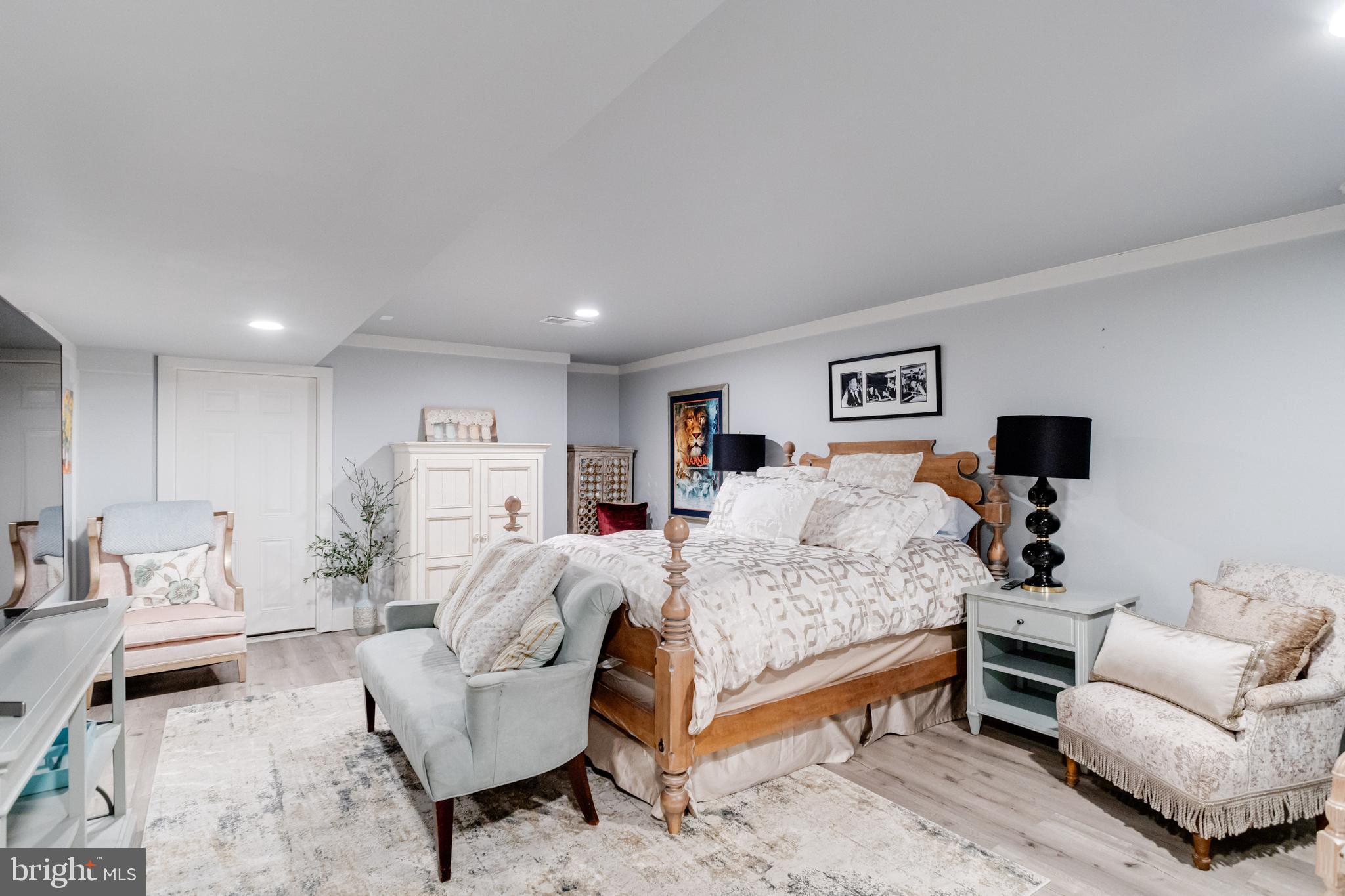 FISHING CREEK FARM - Residential