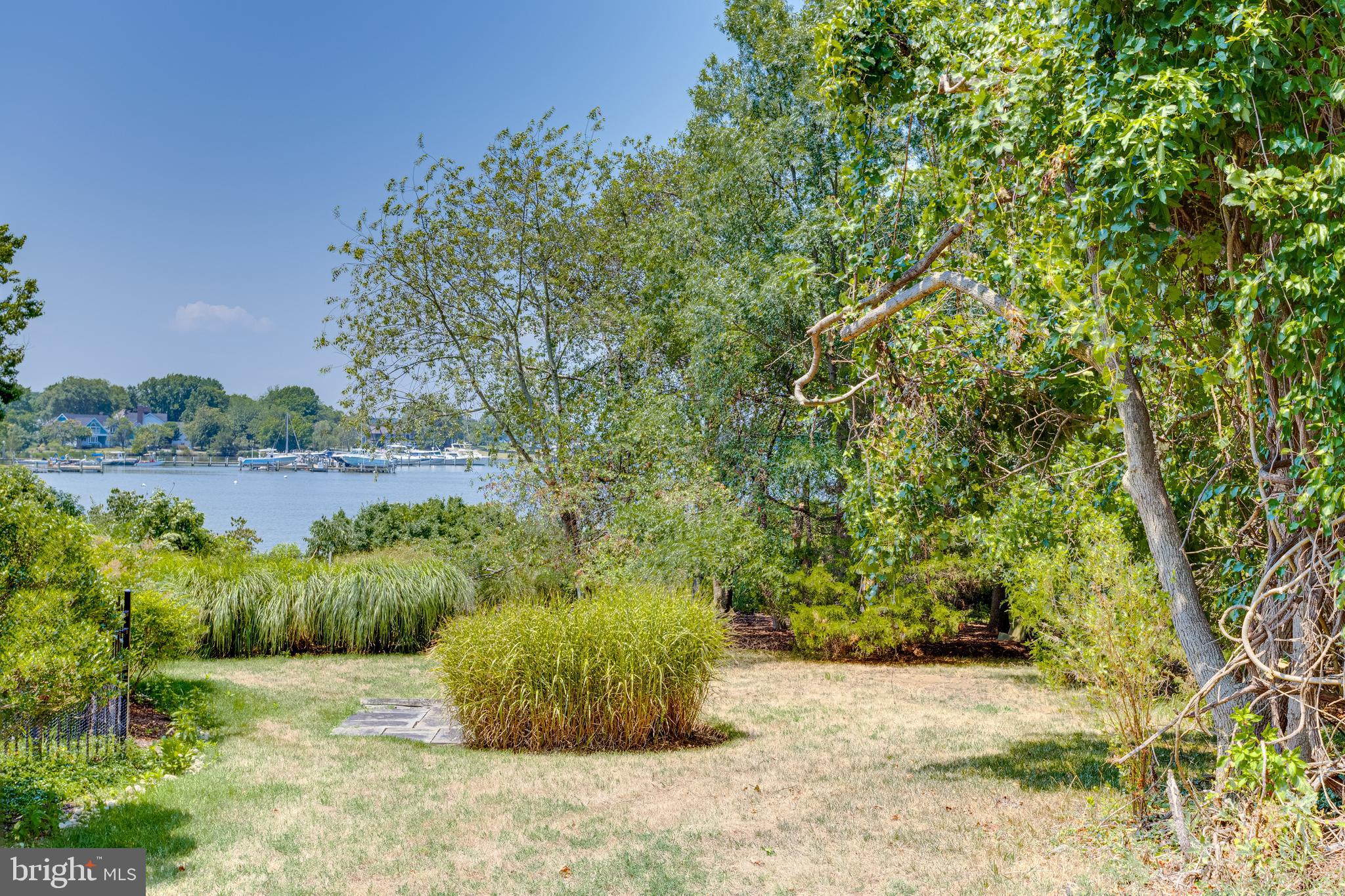 FISHING CREEK FARM - Residential